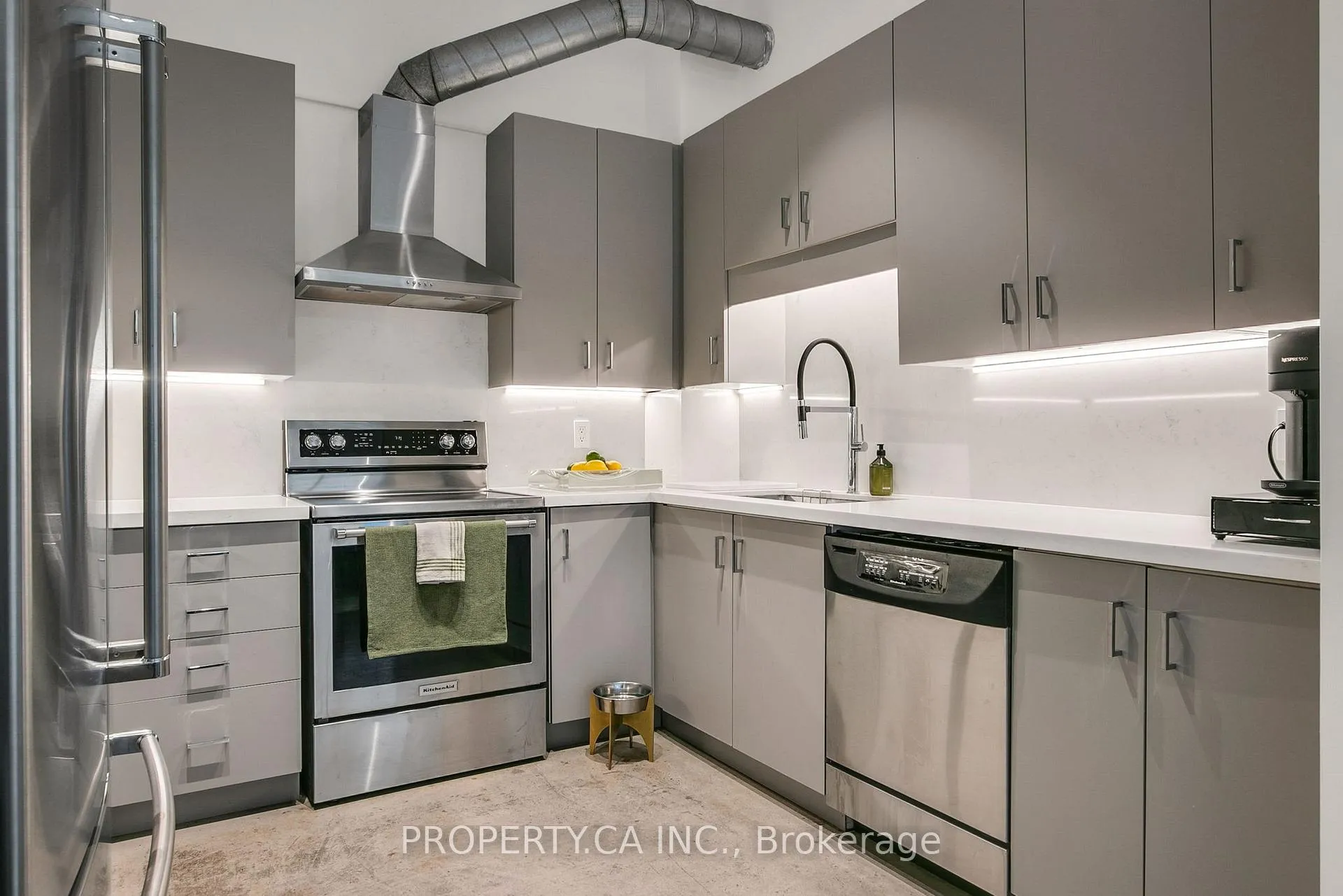 Photo 21 of Unit 306, 188 Eglinton Avenue E, Toronto, Mount Pleasant West — HOMEH
