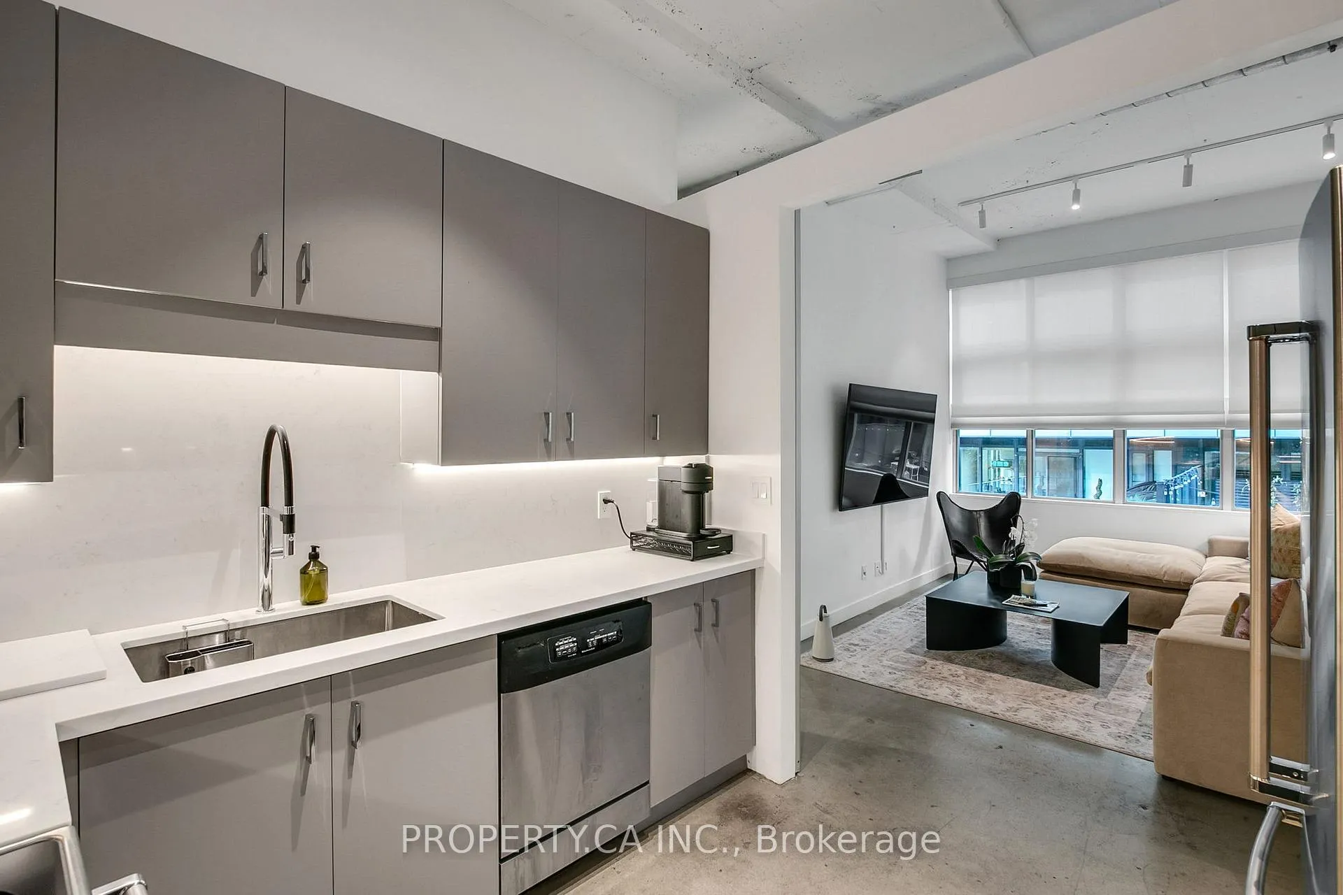 Photo 23 of Unit 306, 188 Eglinton Avenue E, Toronto, Mount Pleasant West — HOMEH