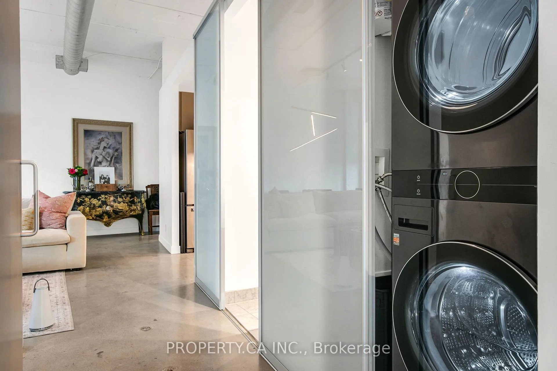 Photo 42 of Unit 306, 188 Eglinton Avenue E, Toronto, Mount Pleasant West — HOMEH
