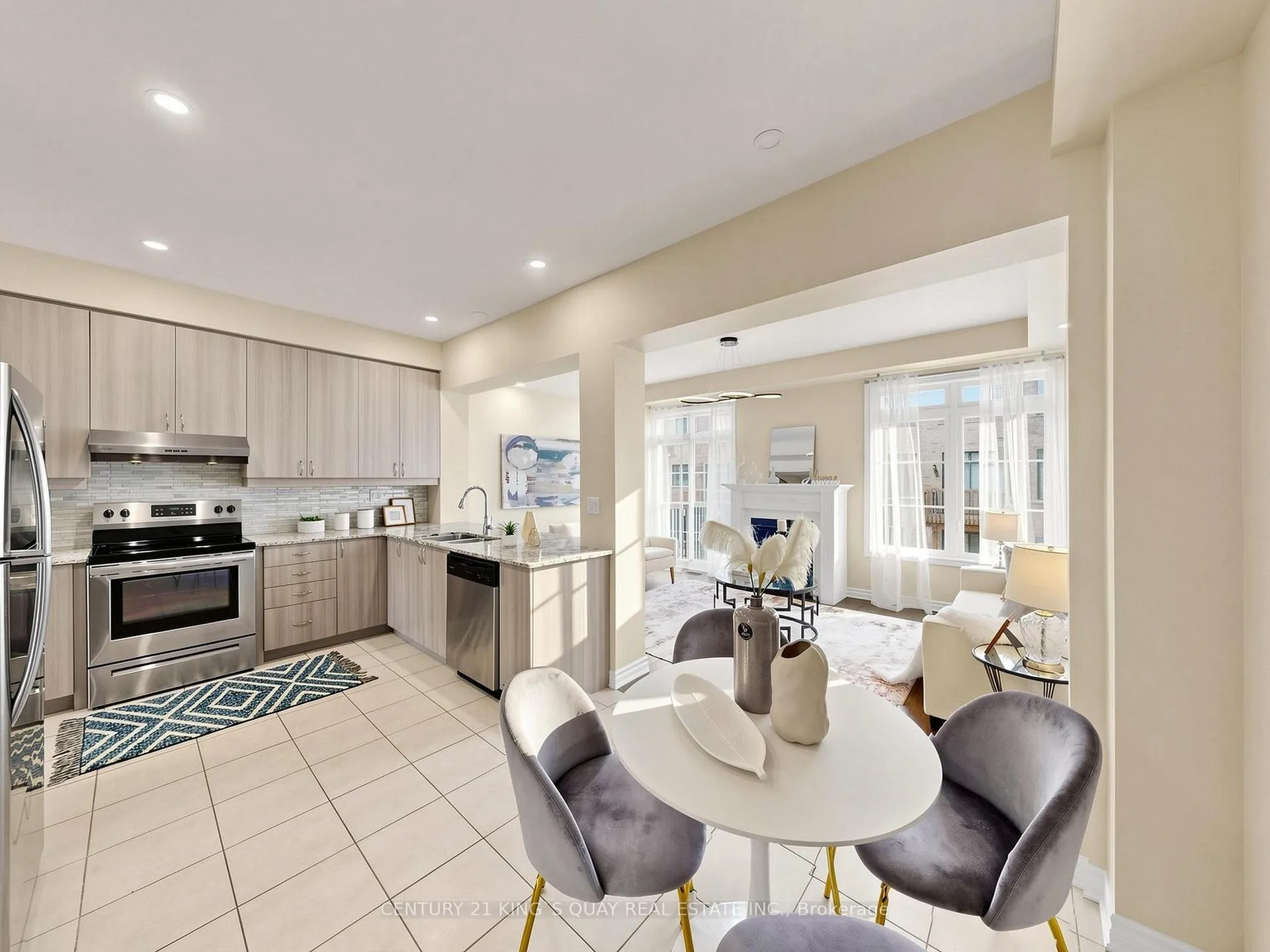 Photo 10 of 106 Sandwell Street, Vaughan, Vellore Village — HOMEH