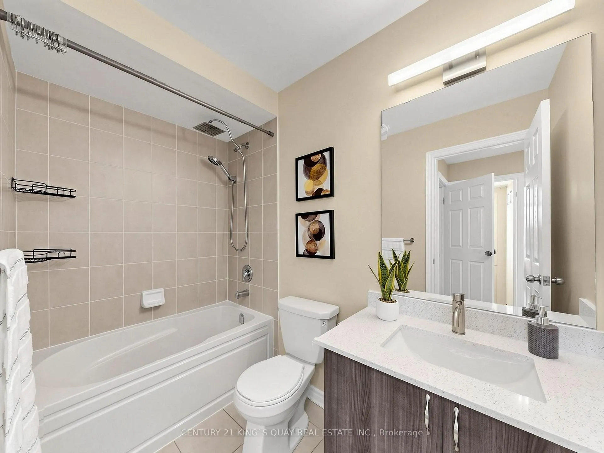 Photo 17 of 106 Sandwell Street, Vaughan, Vellore Village — HOMEH