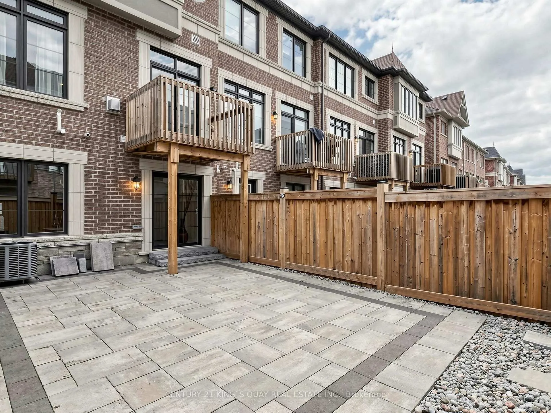 Photo 21 of 106 Sandwell Street, Vaughan, Vellore Village — HOMEH