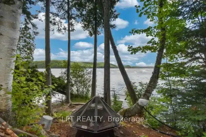 Photo 6 of Unit 1431, 00 60 Highway, South Algonquin — HOMEH