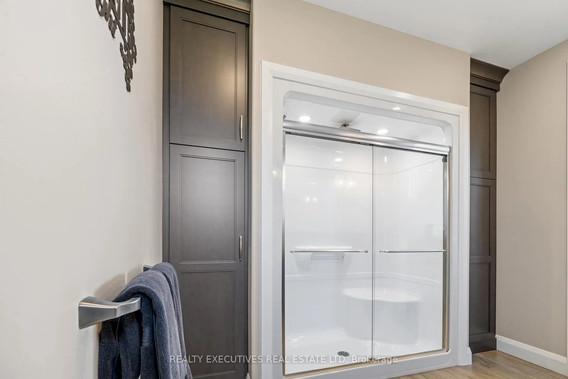Photo 25 of 13 Flett Street, Edwardsburgh/Cardinal, Town of Cardinal — HOMEH