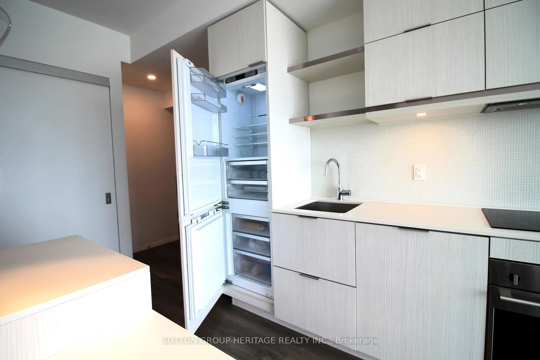 Photo 10 of Unit 4714, 197 Yonge Street, Toronto, Church-Yonge Corridor — HOMEH