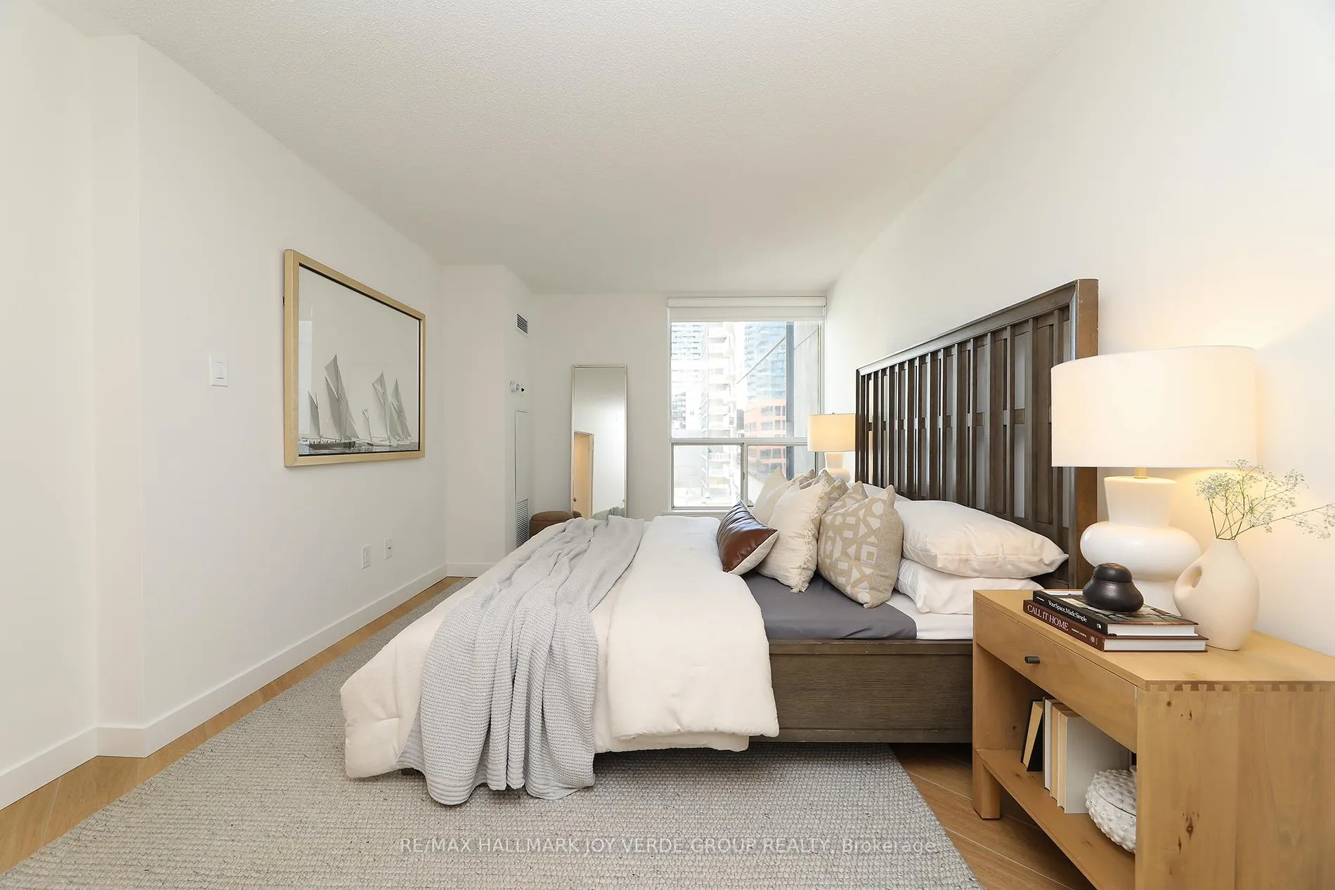 Photo 18 of Unit 906, 30 Holly Street, Toronto, Mount Pleasant West — HOMEH