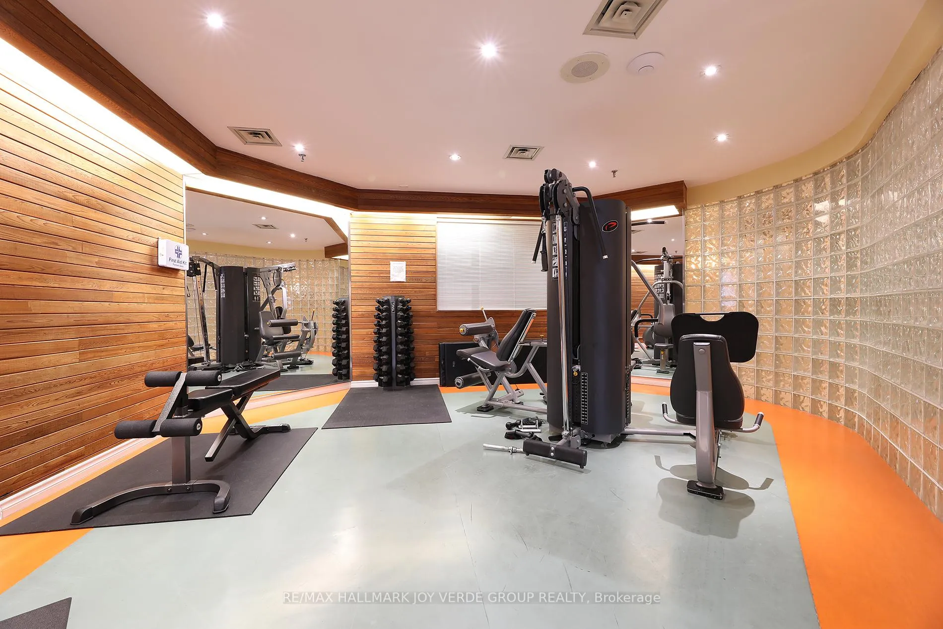 Photo 26 of Unit 906, 30 Holly Street, Toronto, Mount Pleasant West — HOMEH