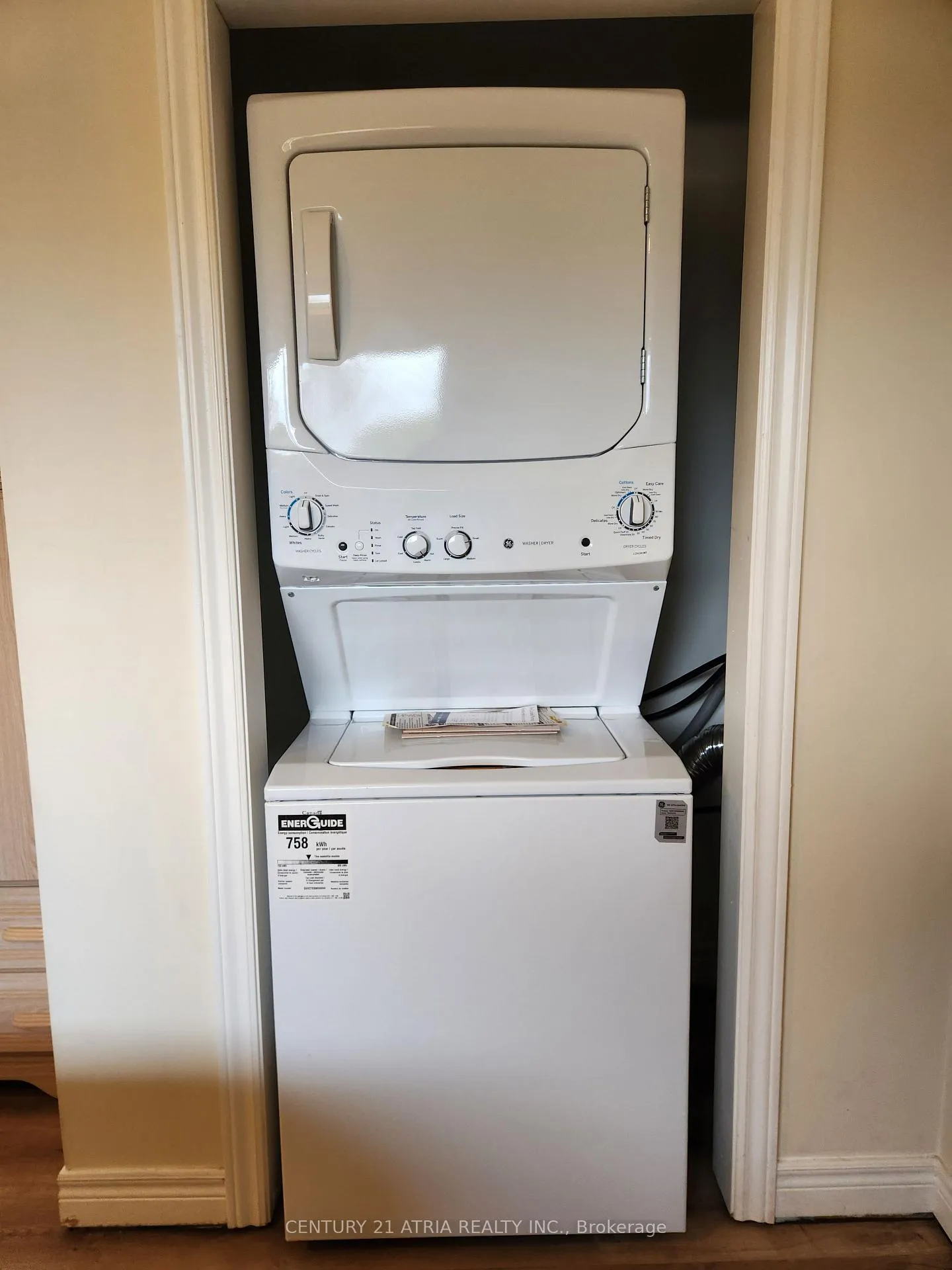 Photo 12 of Unit Upper, 366 Meadow Street, Oshawa, Kedron — HOMEH