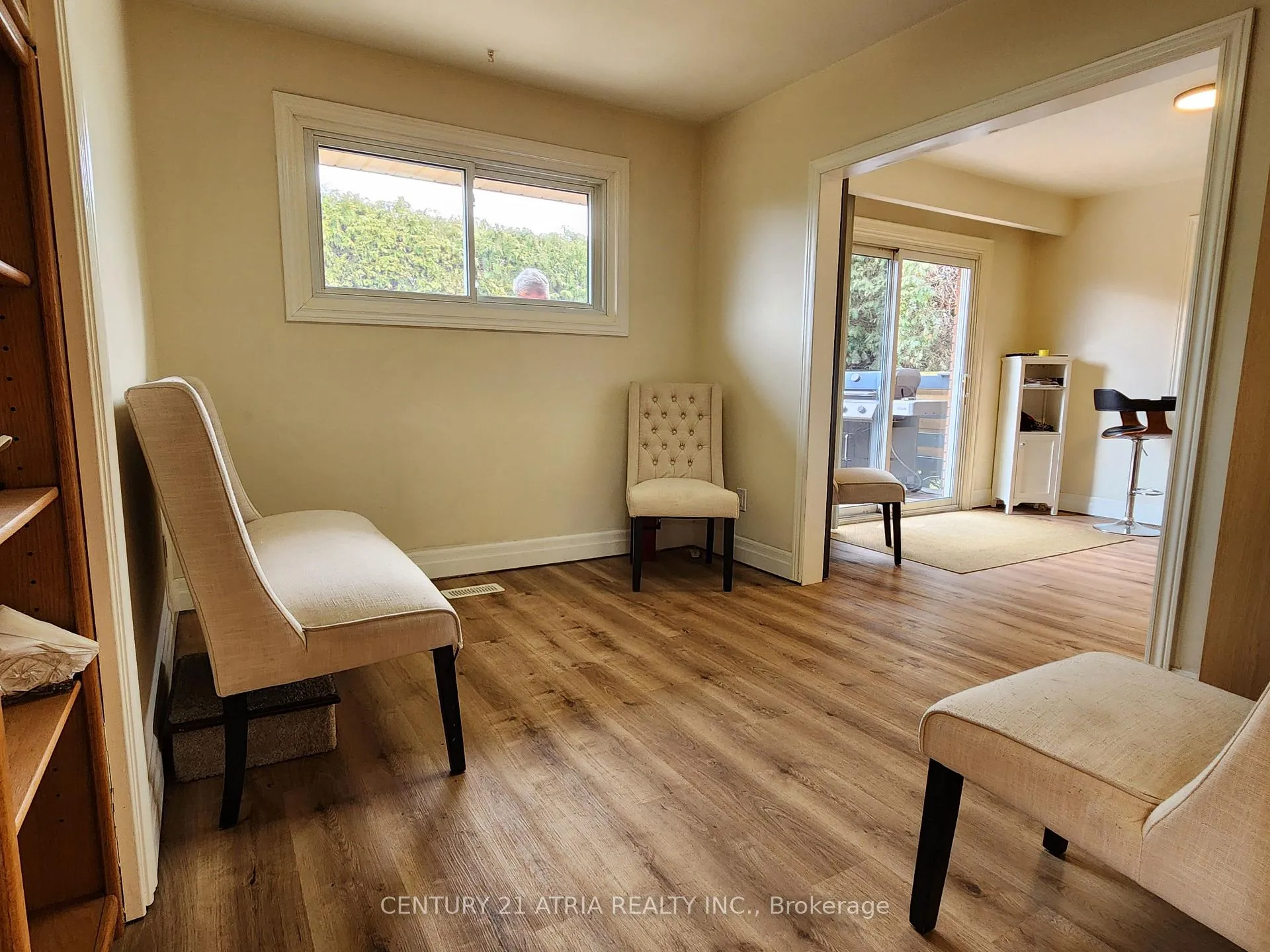 Photo 17 of Unit Upper, 366 Meadow Street, Oshawa, Kedron — HOMEH