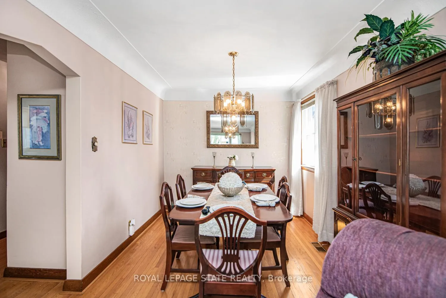 Photo 16 of 791 Brucedale Avenue E, Hamilton, Raleigh — HOMEH