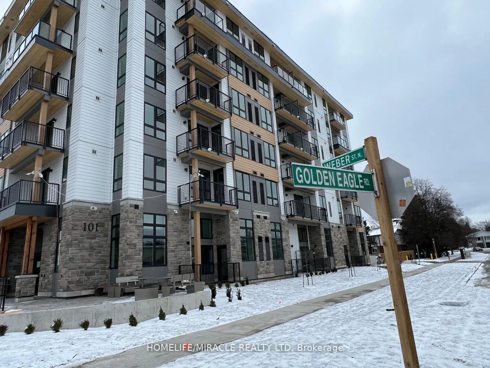 Photo 5 of Unit 111, 101 Golden Eagle Road, Waterloo, North Lakeshore — HOMEH