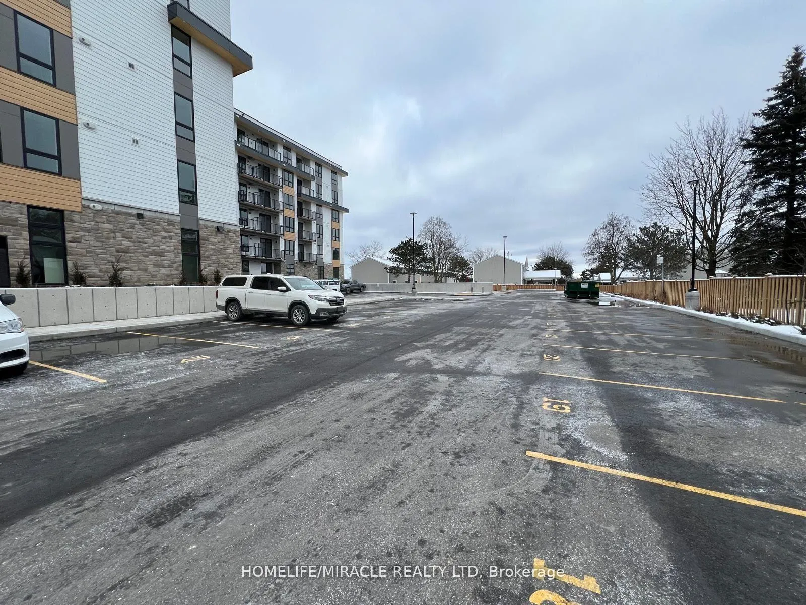 Photo 7 of Unit 111, 101 Golden Eagle Road, Waterloo, North Lakeshore — HOMEH