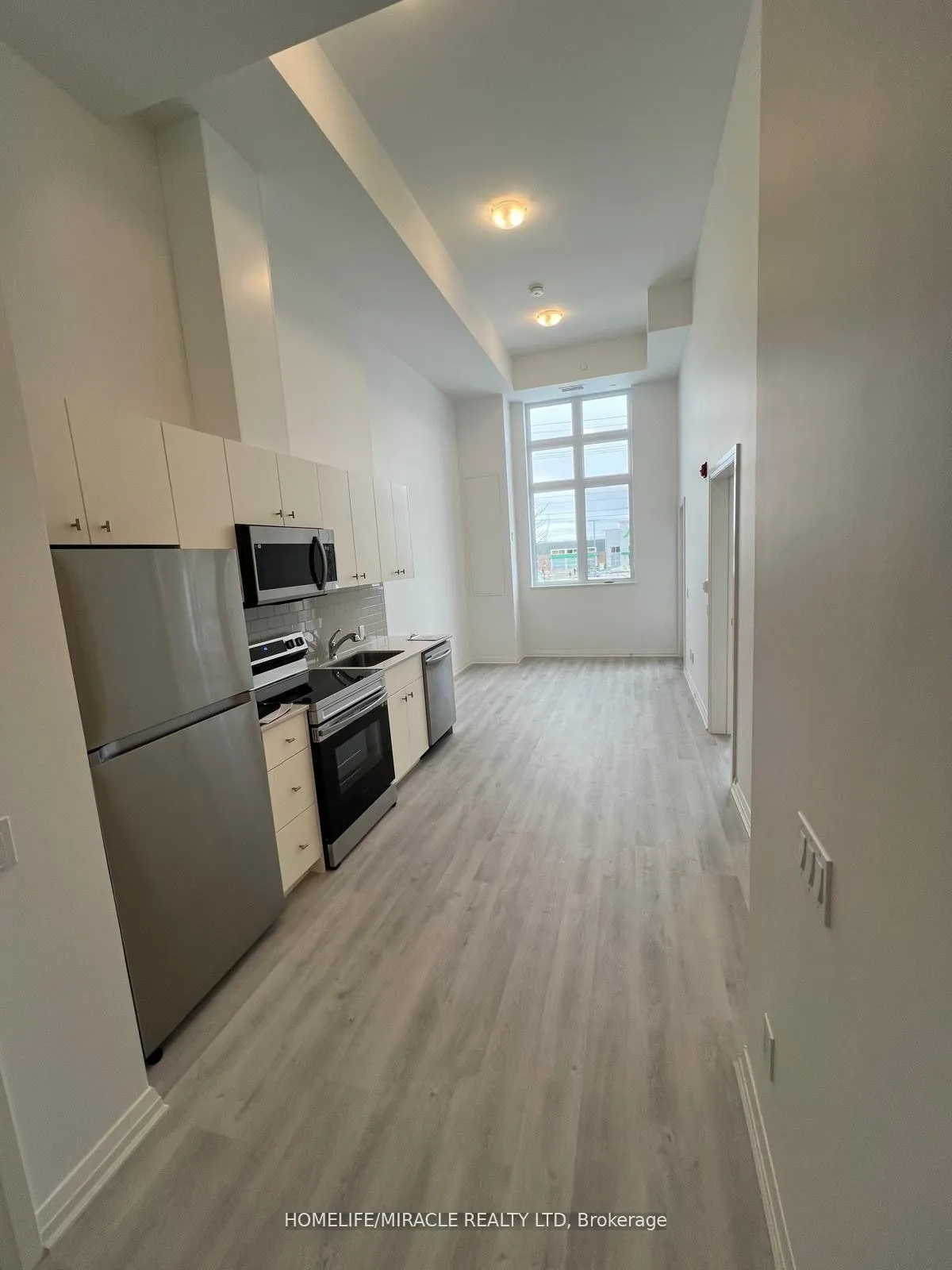 Photo 11 of Unit 111, 101 Golden Eagle Road, Waterloo, North Lakeshore — HOMEH