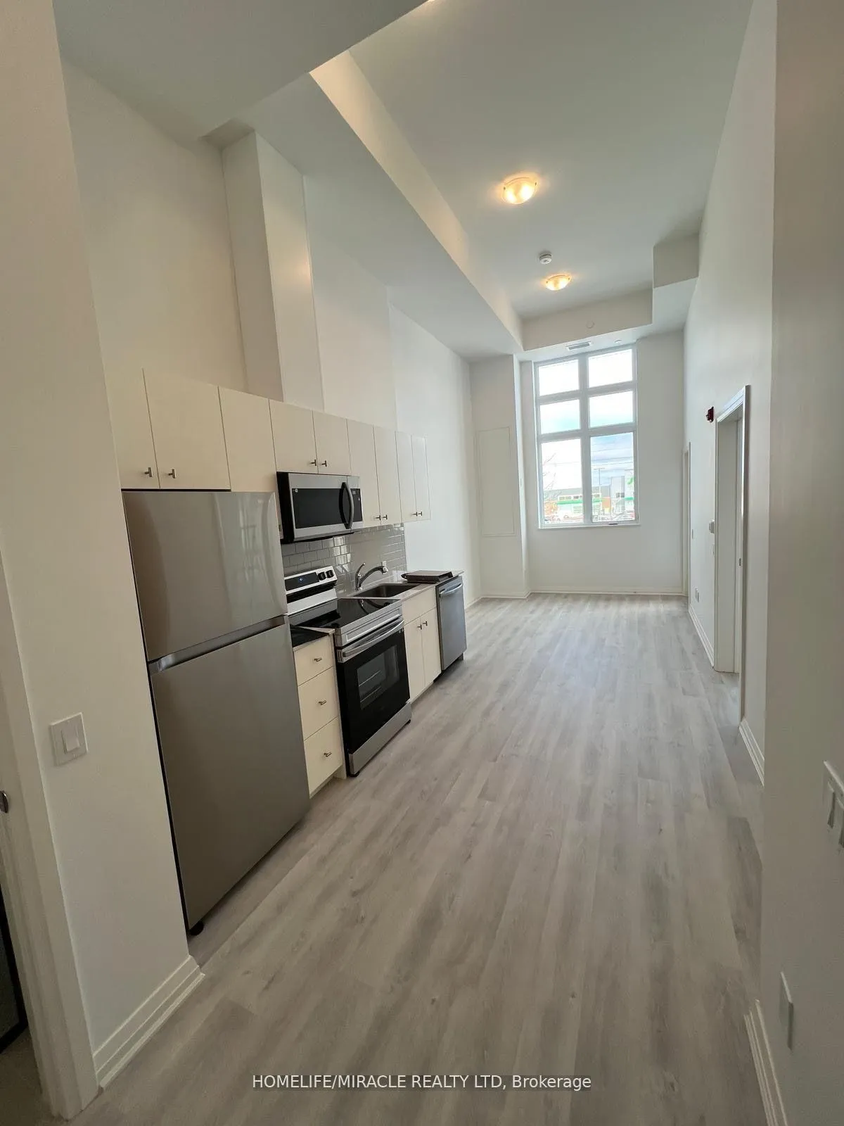 Photo 13 of Unit 111, 101 Golden Eagle Road, Waterloo, North Lakeshore — HOMEH