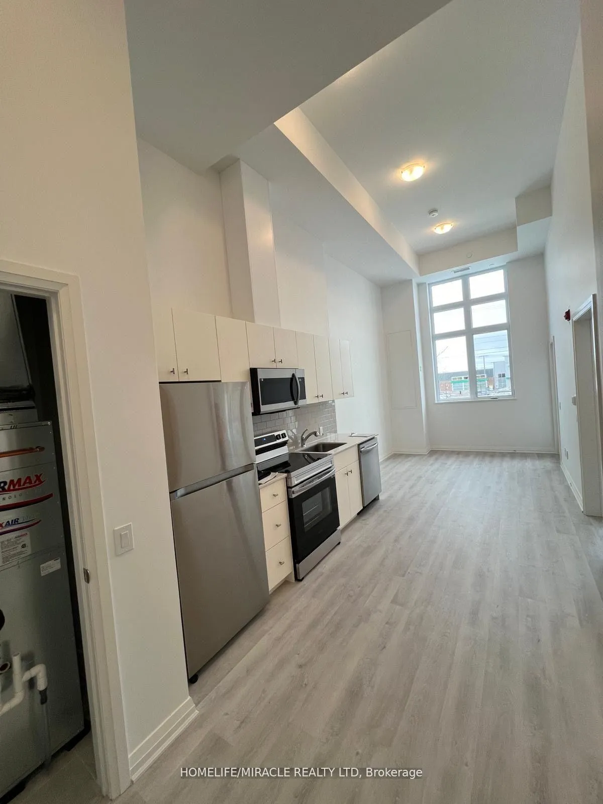 Photo 14 of Unit 111, 101 Golden Eagle Road, Waterloo, North Lakeshore — HOMEH