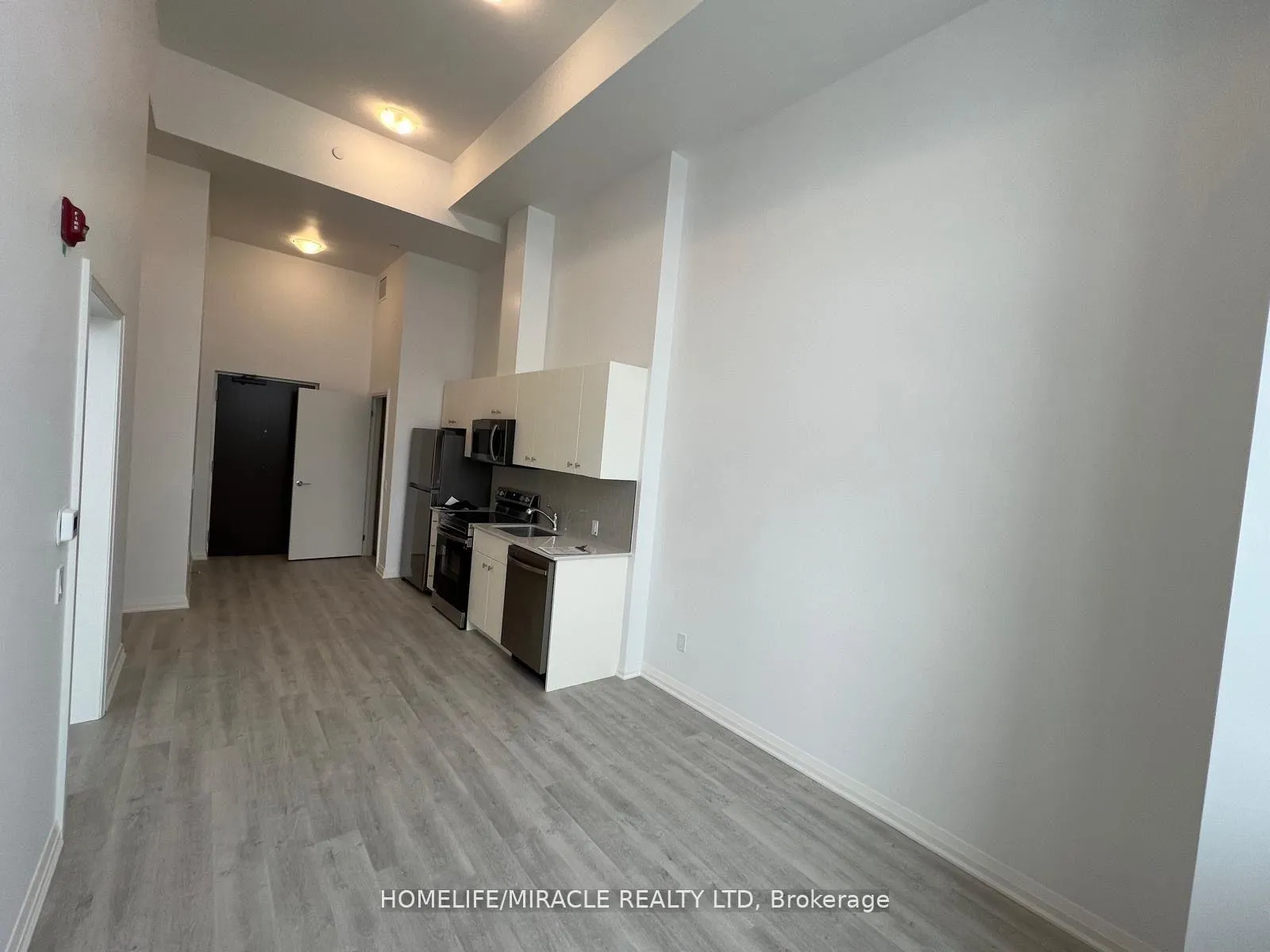 Photo 18 of Unit 111, 101 Golden Eagle Road, Waterloo, North Lakeshore — HOMEH