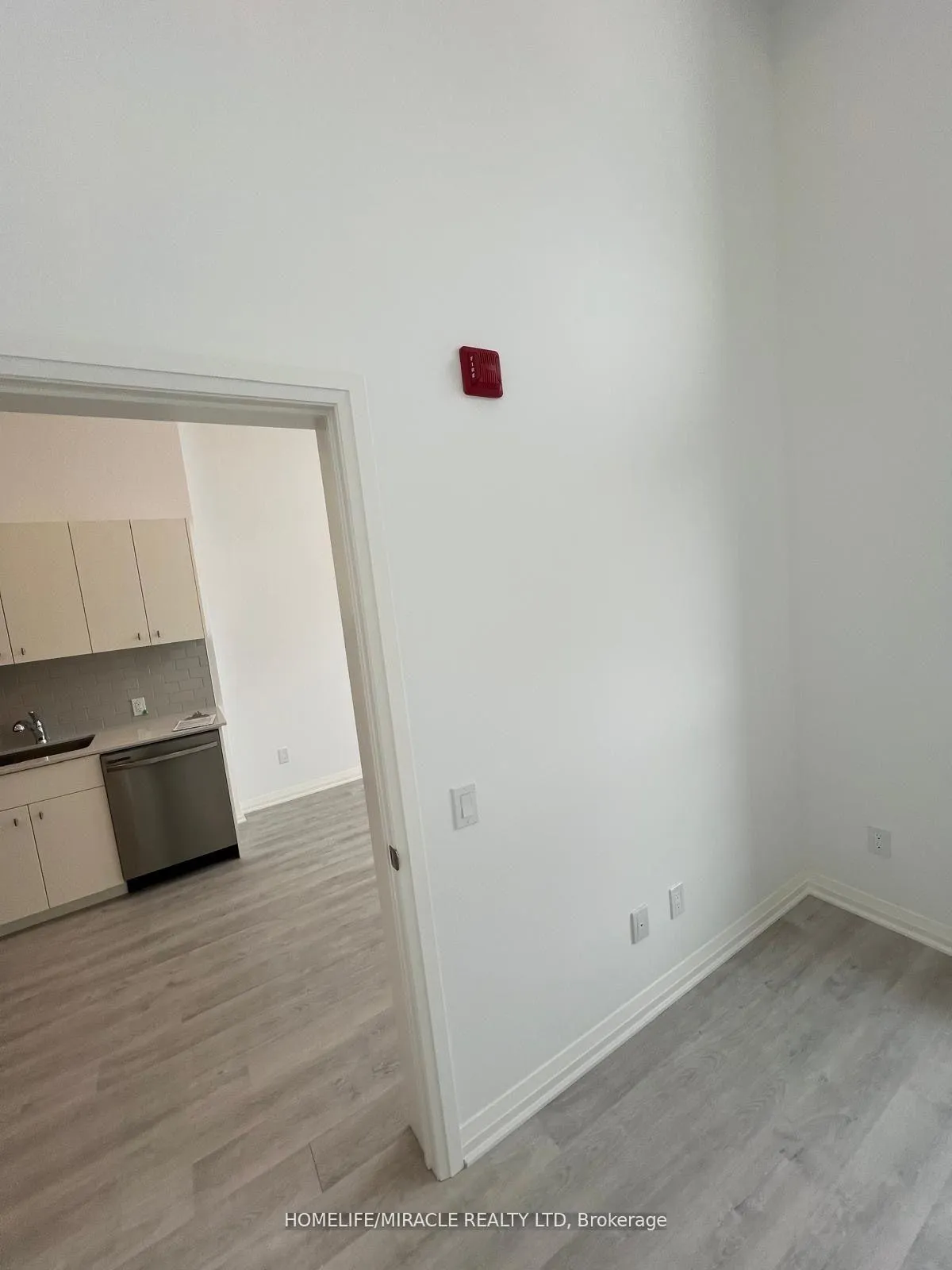 Photo 19 of Unit 111, 101 Golden Eagle Road, Waterloo, North Lakeshore — HOMEH