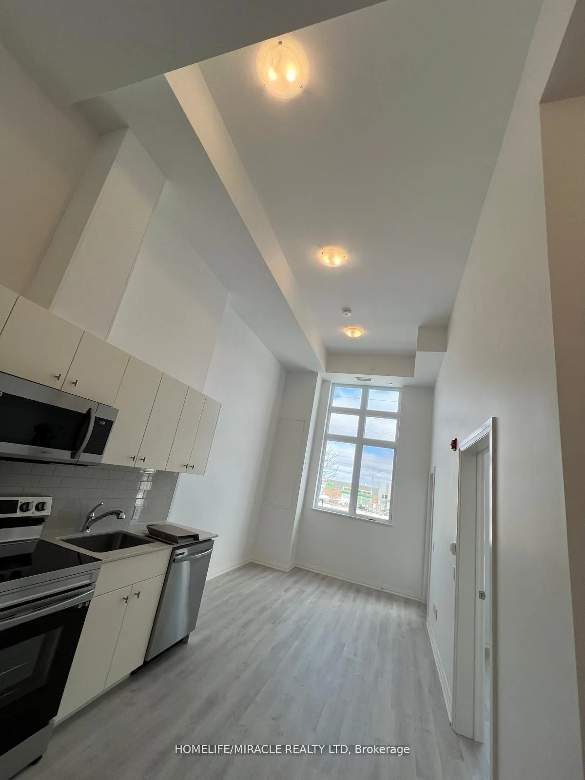 Photo 20 of Unit 111, 101 Golden Eagle Road, Waterloo, North Lakeshore — HOMEH