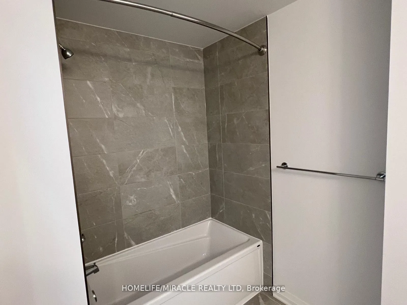 Photo 32 of Unit 111, 101 Golden Eagle Road, Waterloo, North Lakeshore — HOMEH