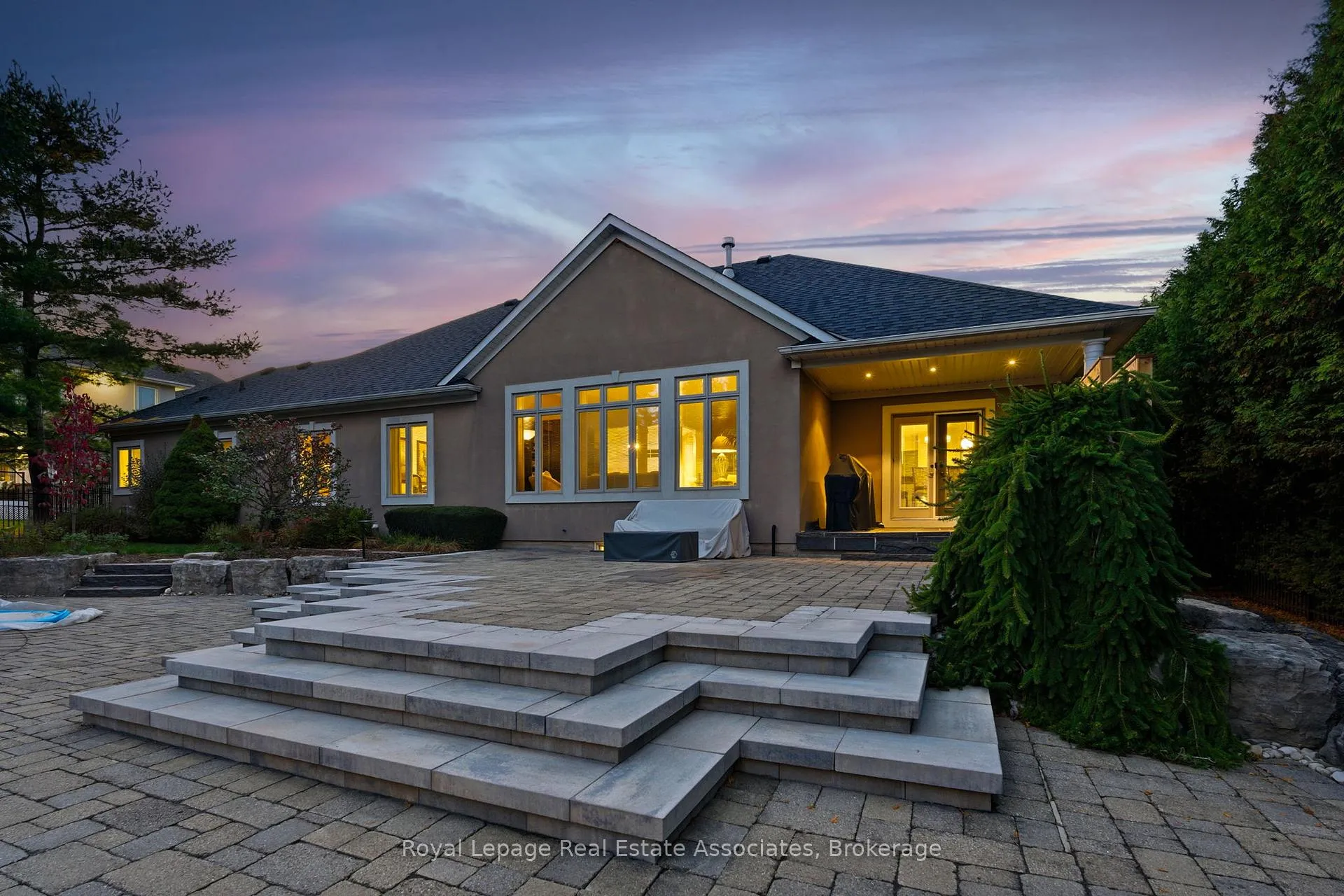 Photo 41 of 7 Appaloosa Trail, Hamilton, Carlisle — HOMEH