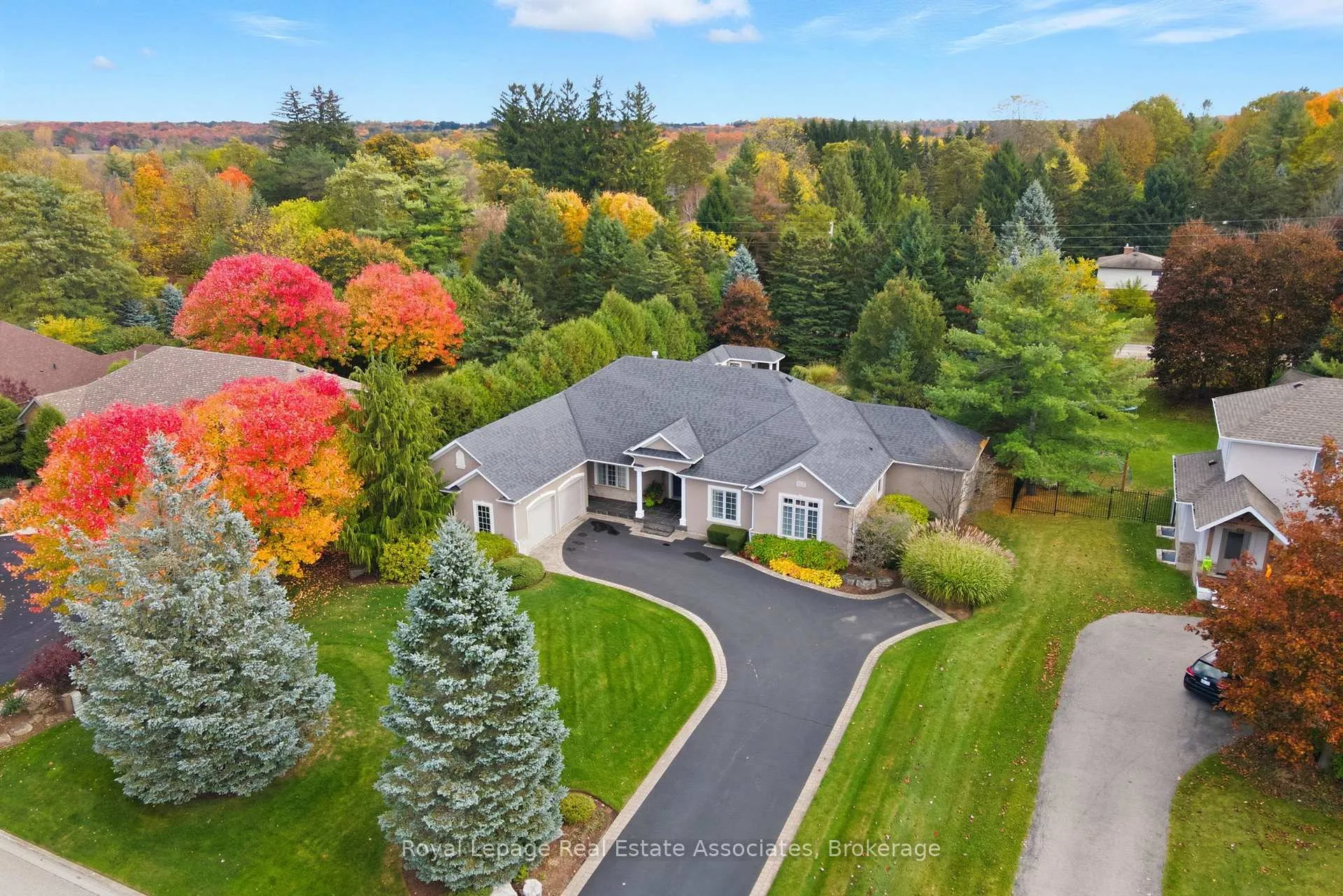 Photo 46 of 7 Appaloosa Trail, Hamilton, Carlisle — HOMEH