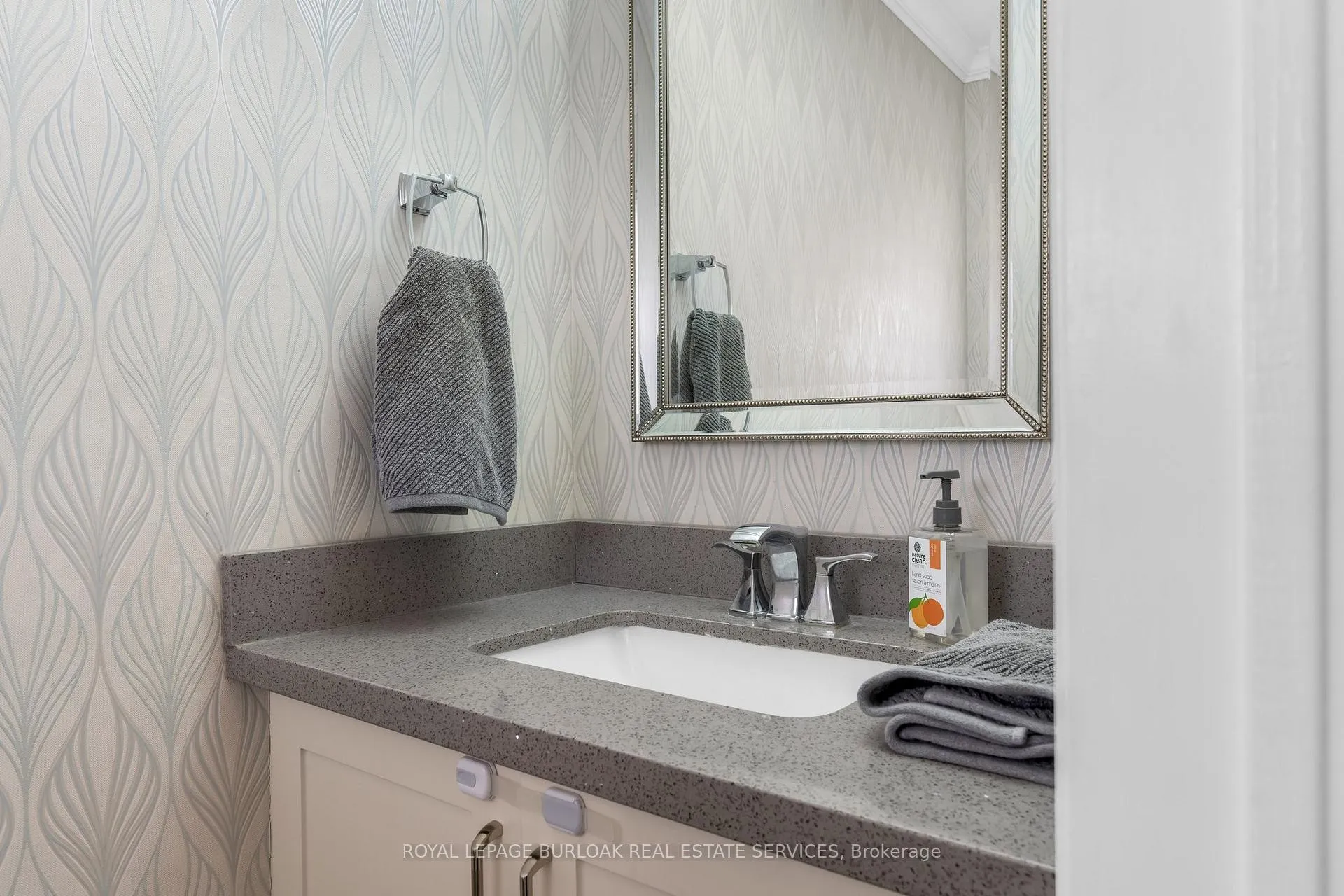 Photo 16 of Unit 88, 1150 Skyview Drive, Burlington, Tyandaga — HOMEH