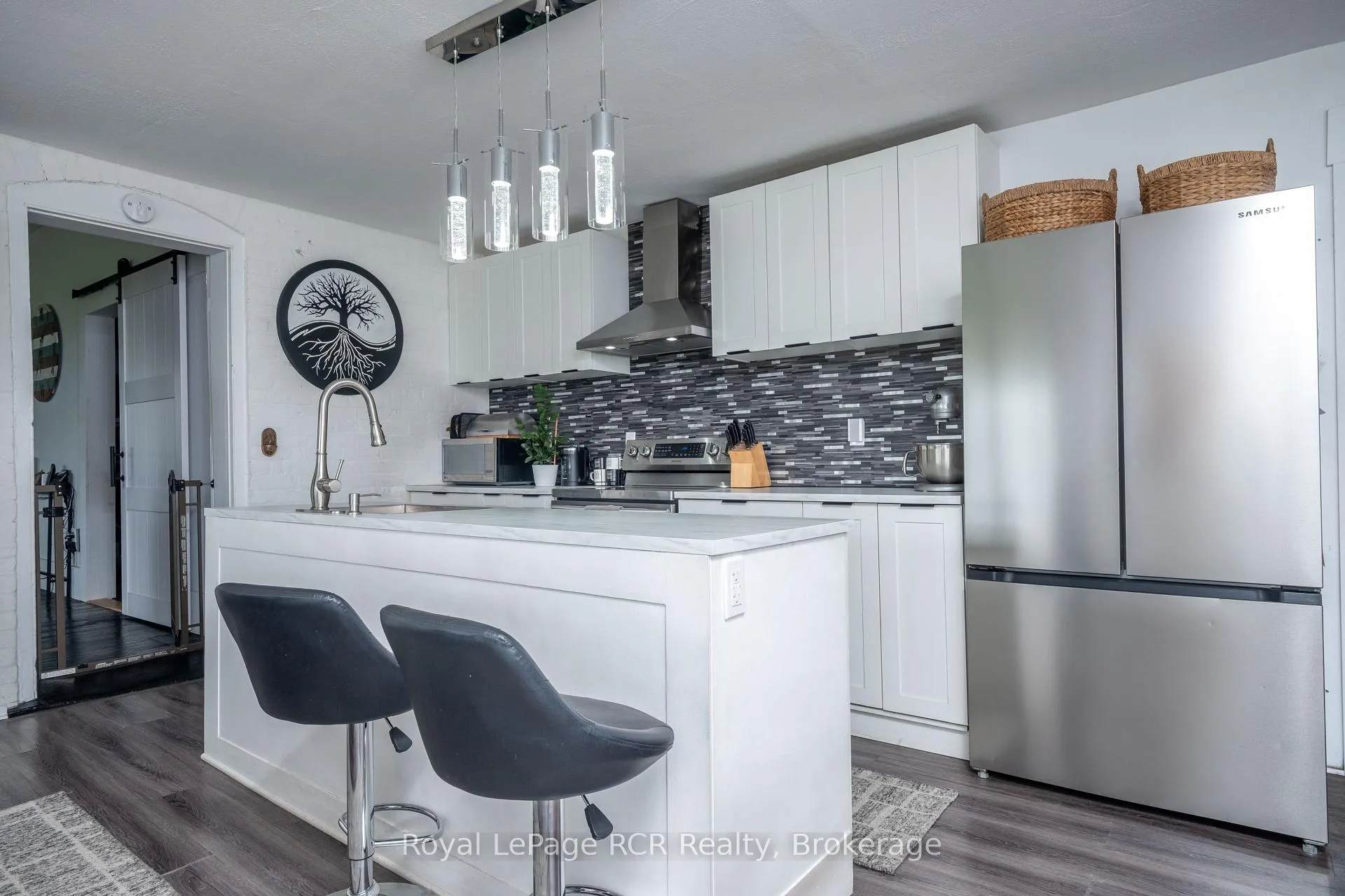 Photo 11 of 708 Concession 2, Kincardine — HOMEH