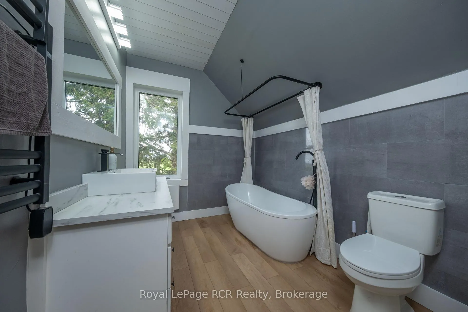 Photo 22 of 708 Concession 2, Kincardine — HOMEH