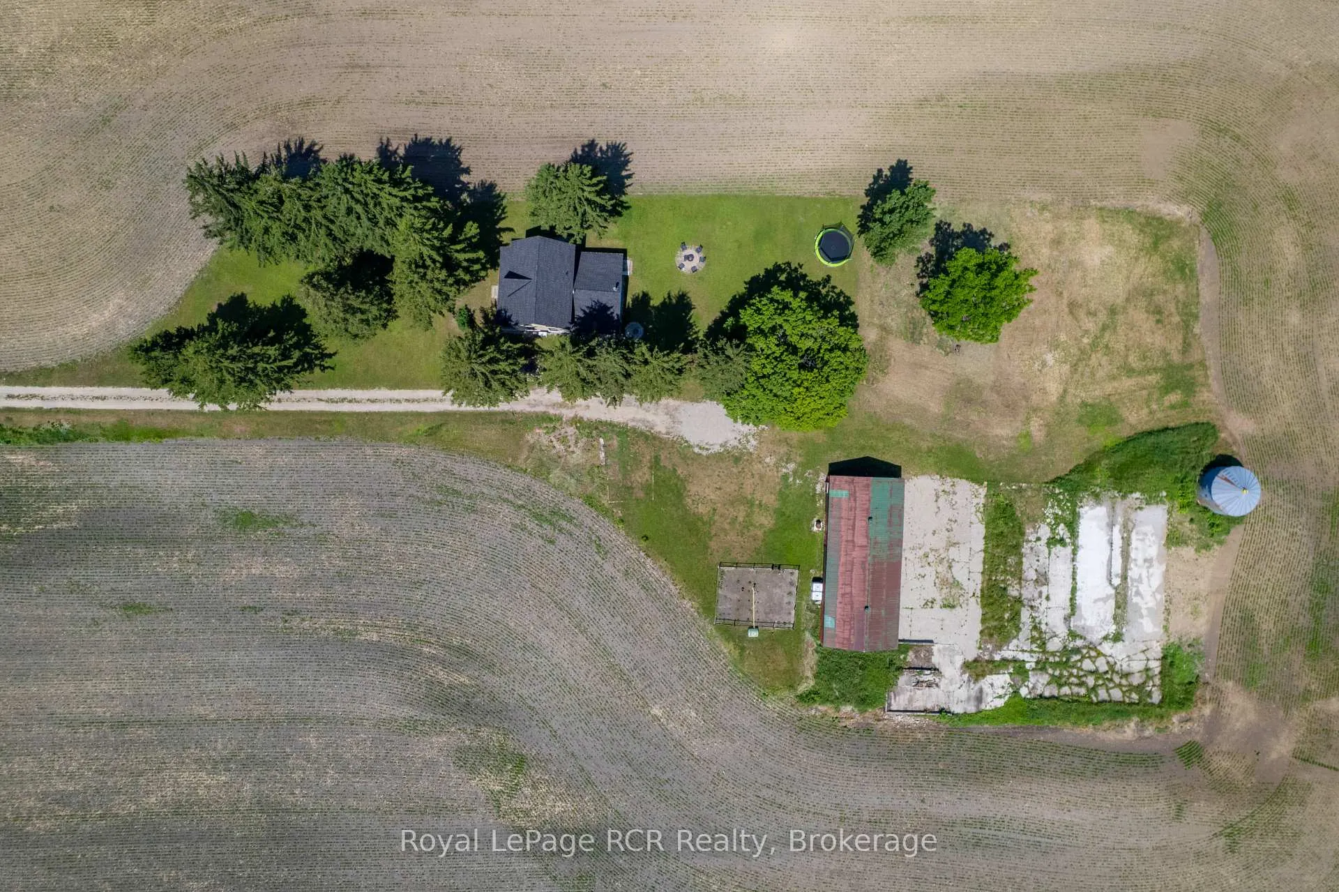 Photo 32 of 708 Concession 2, Kincardine — HOMEH