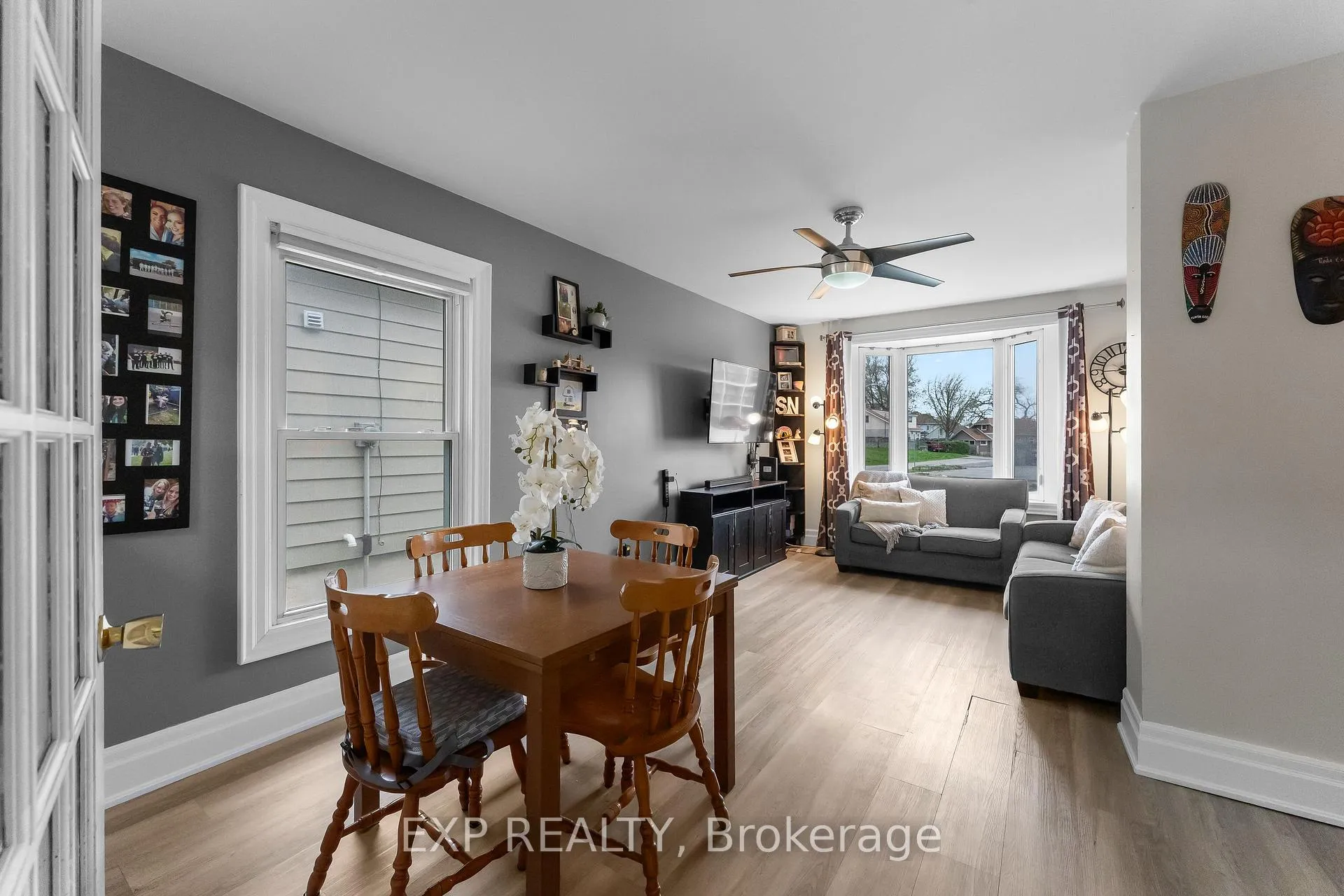 Photo 7 of 4292 Ferguson Street, Niagara Falls, Downtown — HOMEH