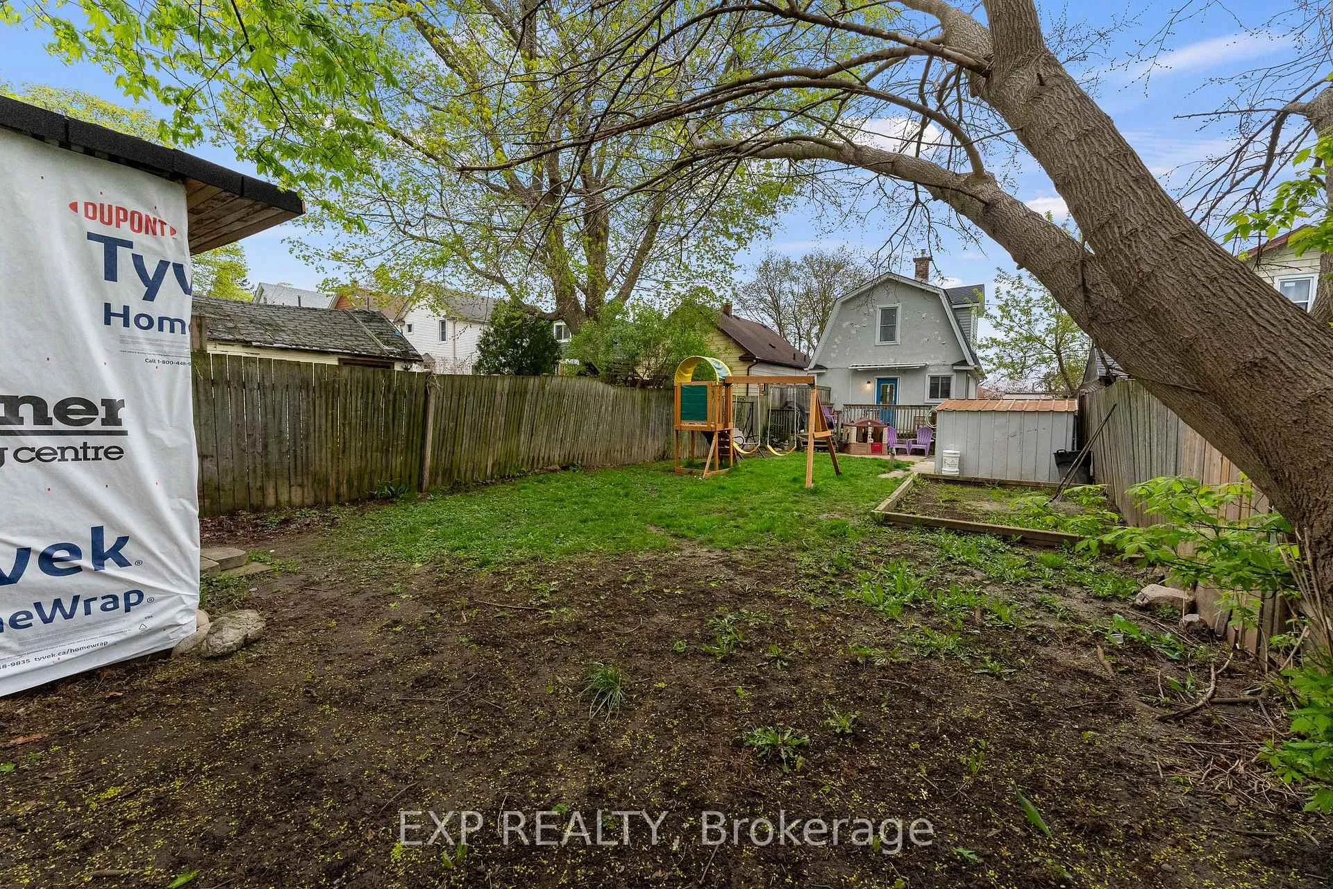 Photo 31 of 4292 Ferguson Street, Niagara Falls, Downtown — HOMEH