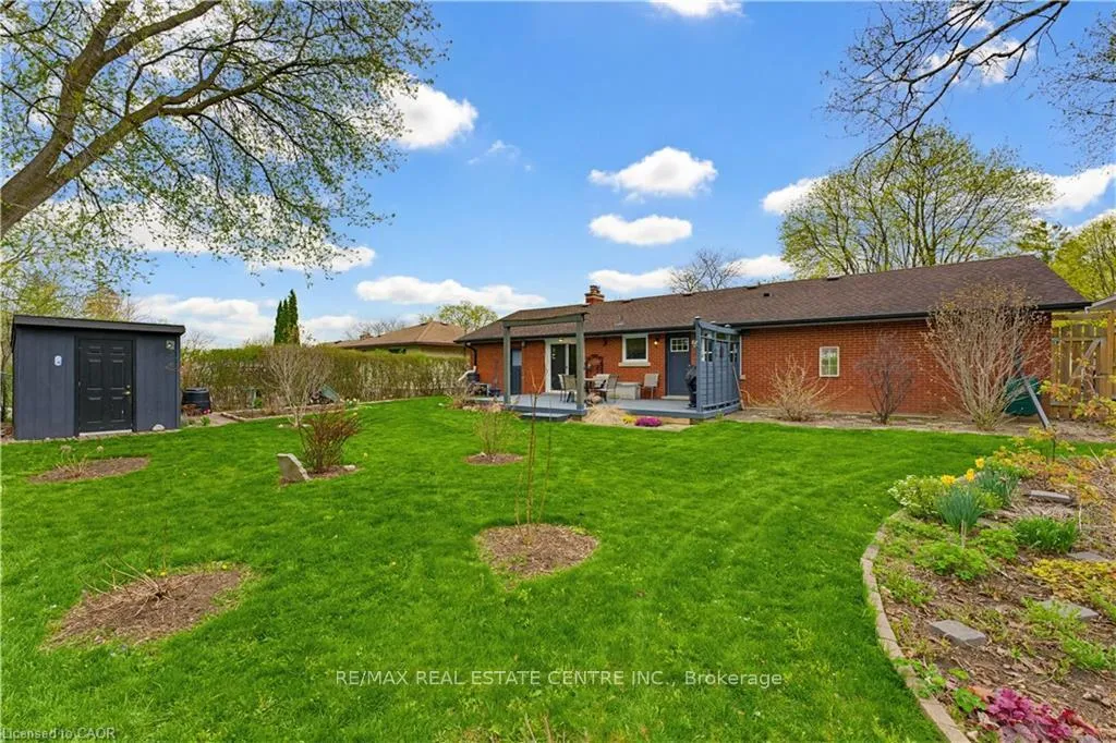 Photo 28 of 147 Churchill Drive, Cambridge — HOMEH