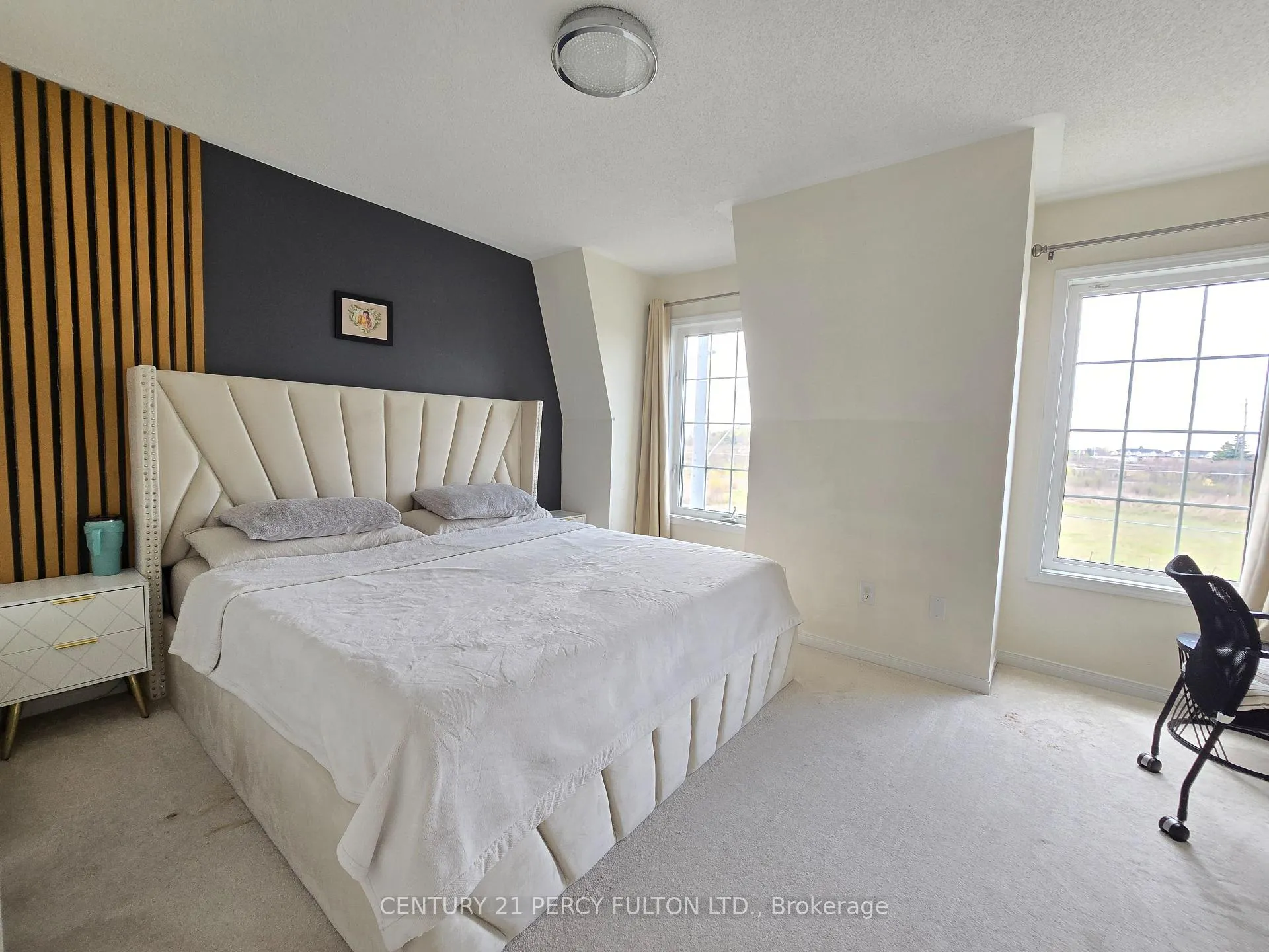 Photo 13 of 1389 Salem Road N, Ajax, Northeast Ajax — HOMEH