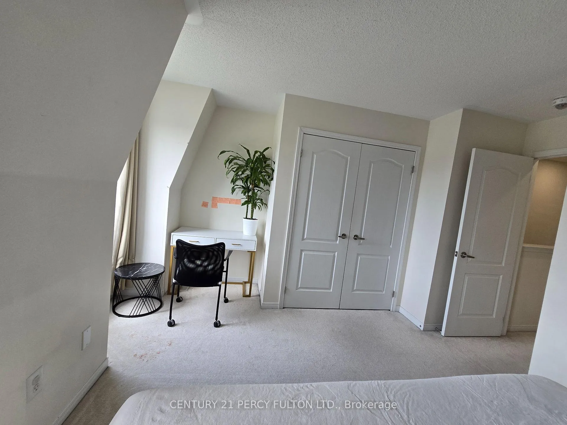 Photo 14 of 1389 Salem Road N, Ajax, Northeast Ajax — HOMEH