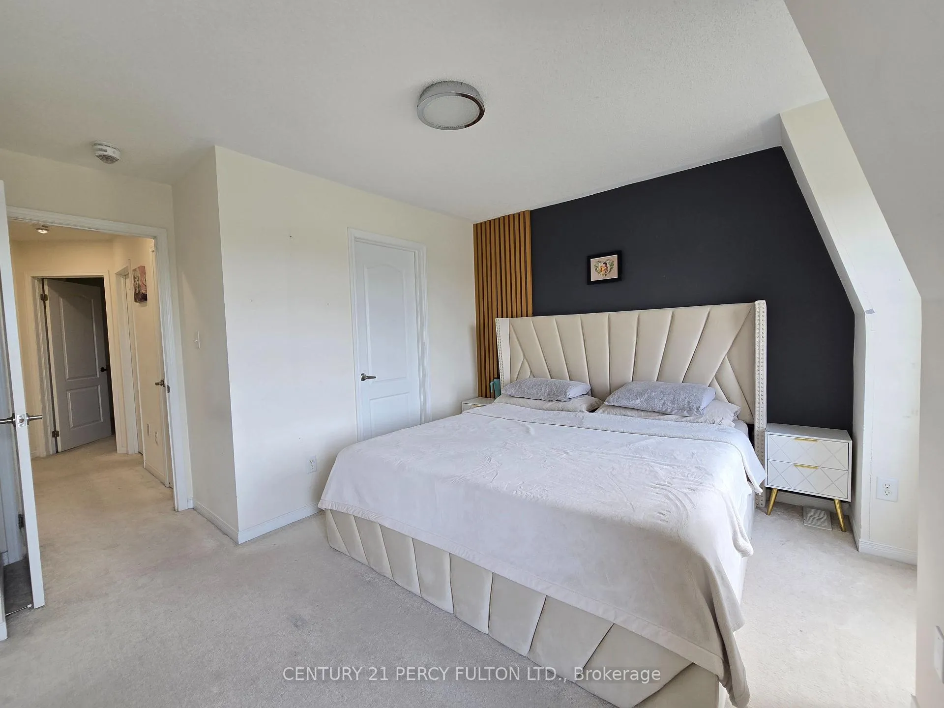 Photo 15 of 1389 Salem Road N, Ajax, Northeast Ajax — HOMEH