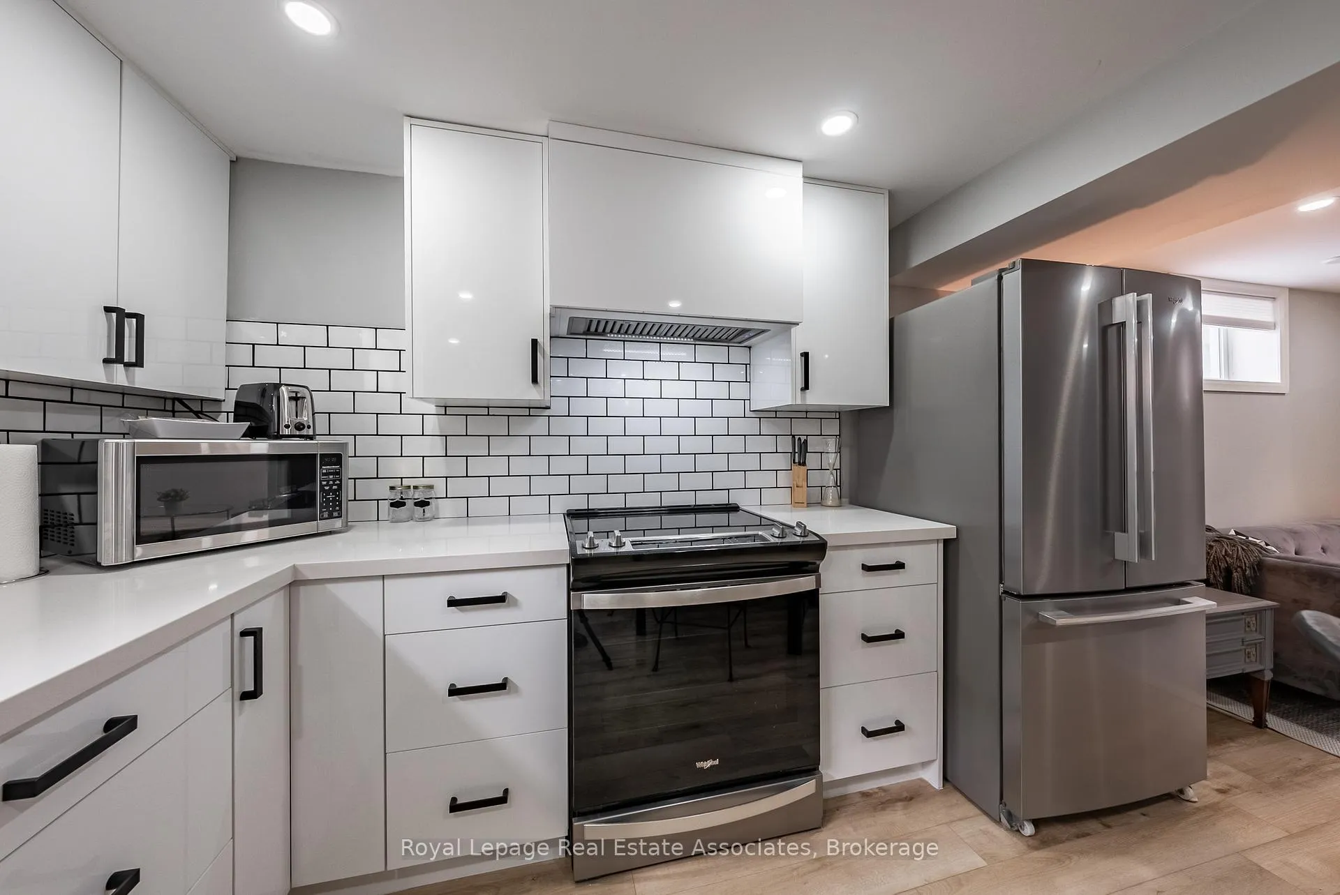 Photo 6 of Unit Lower Level, 88 South Bend Road, Hamilton, Balfour — HOMEH