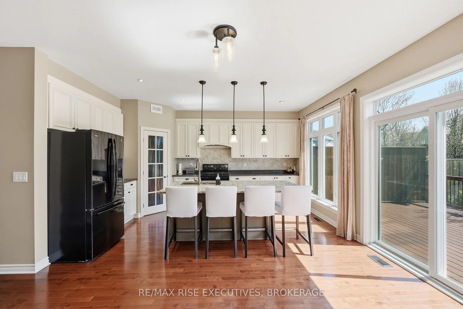 Photo 13 of 1365 Waterside Way, Kingston, Kingston East (Incl Barret Crt) — HOMEH
