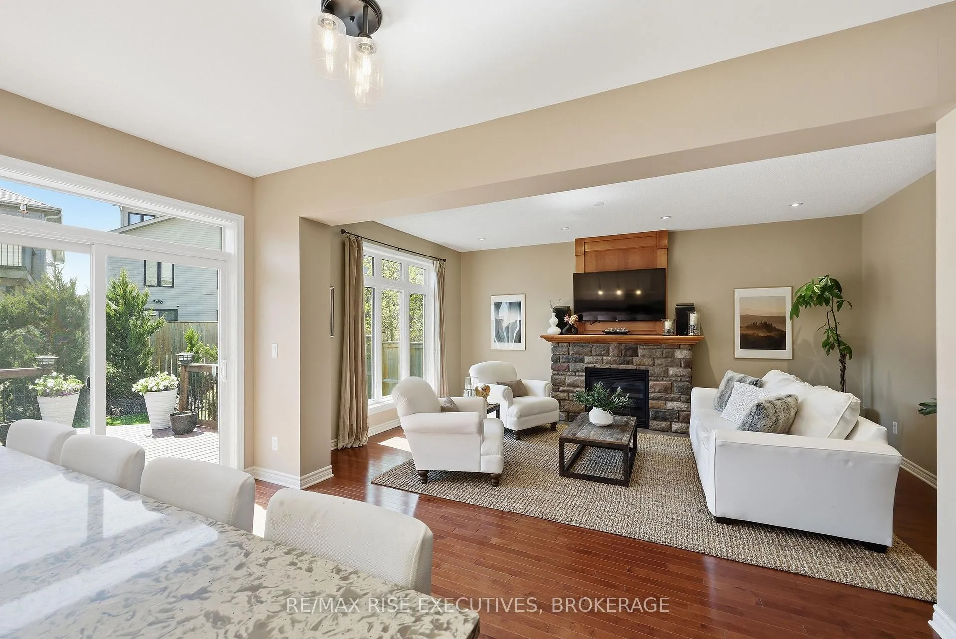 Photo 18 of 1365 Waterside Way, Kingston, Kingston East (Incl Barret Crt) — HOMEH