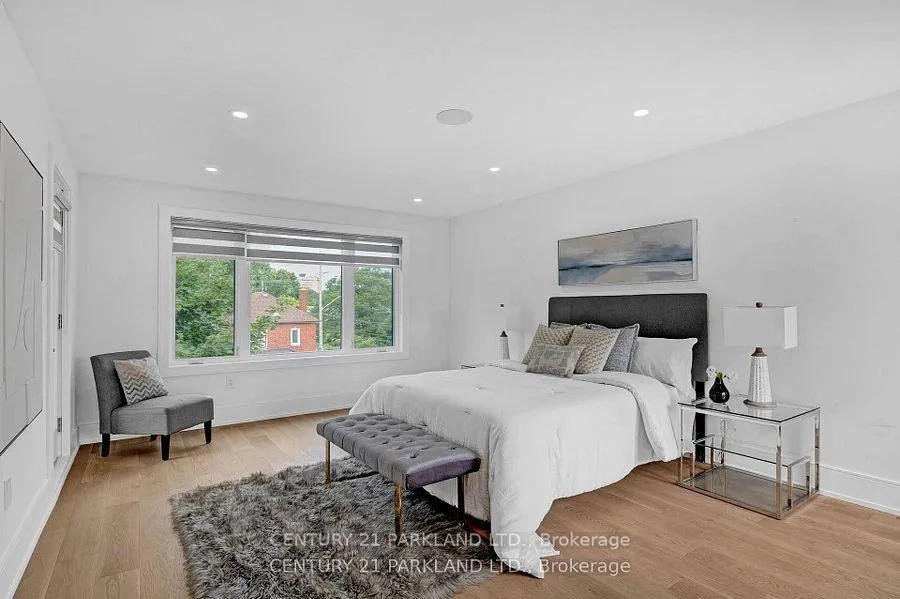 Photo 34 of 978 Carlaw Avenue, Toronto, Broadview North — HOMEH