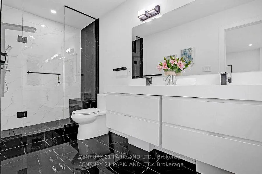 Photo 35 of 978 Carlaw Avenue, Toronto, Broadview North — HOMEH
