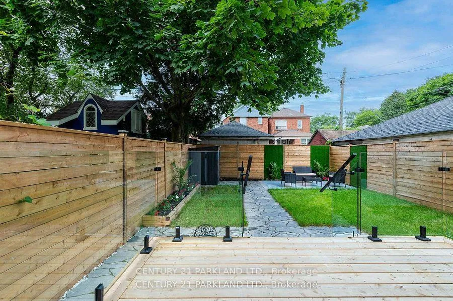 Photo 42 of 978 Carlaw Avenue, Toronto, Broadview North — HOMEH