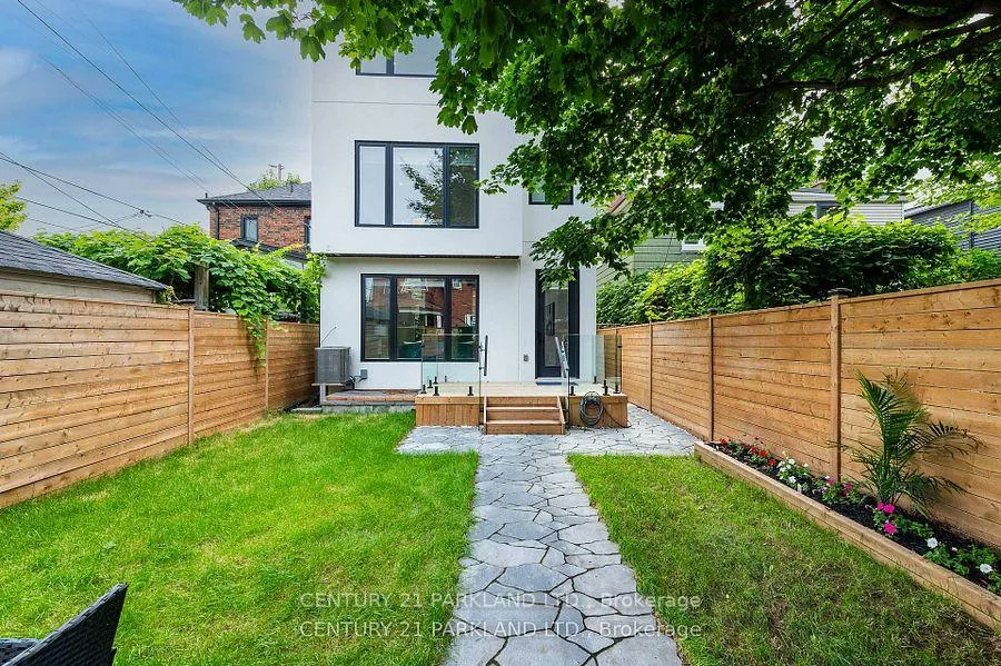 Photo 43 of 978 Carlaw Avenue, Toronto, Broadview North — HOMEH