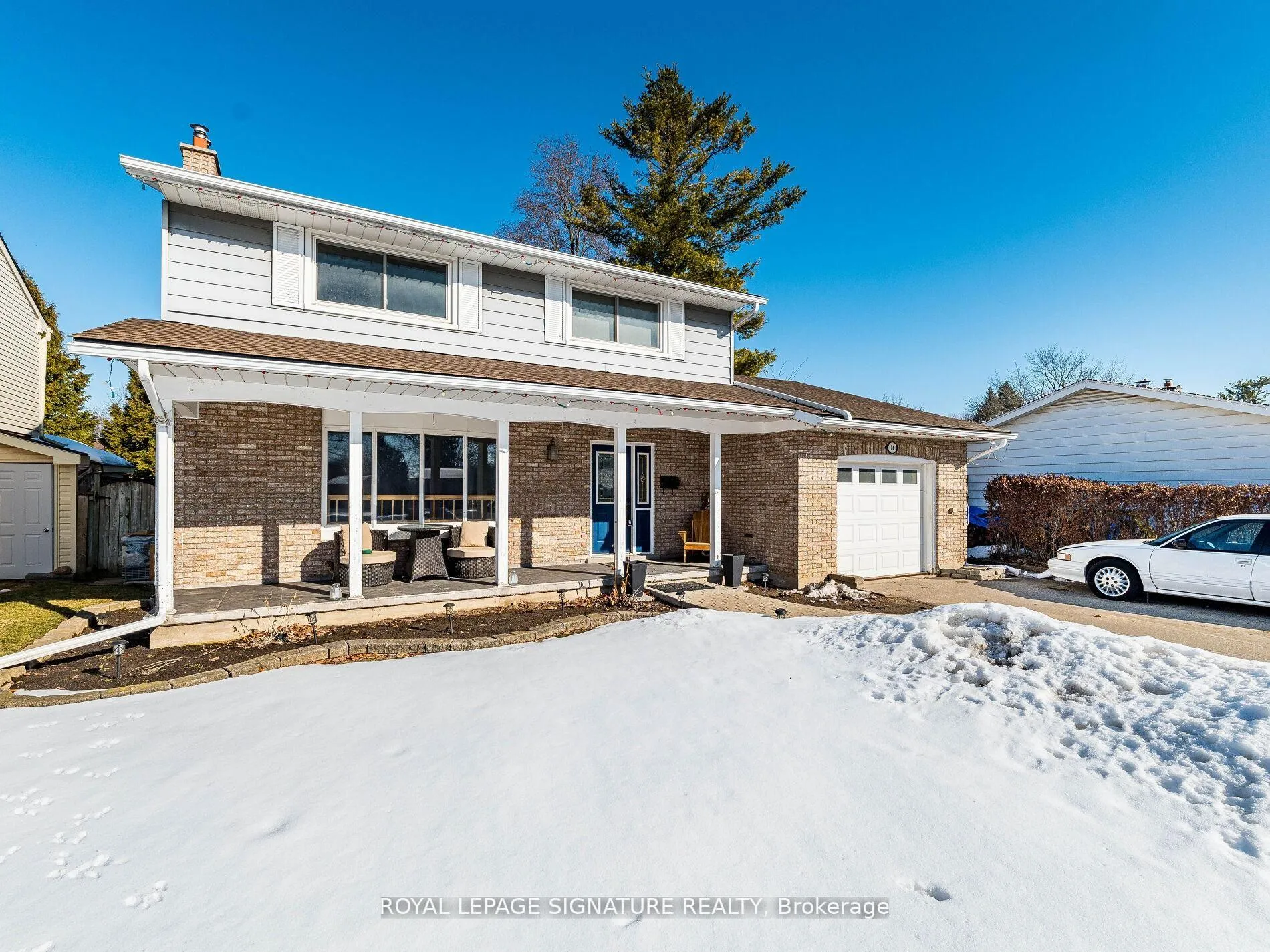 Photo 4 of 16 Alderwood Crescent, Cambridge — HOMEH