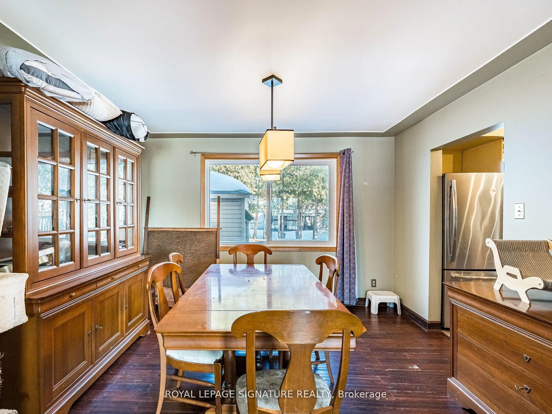 Photo 9 of 16 Alderwood Crescent, Cambridge — HOMEH