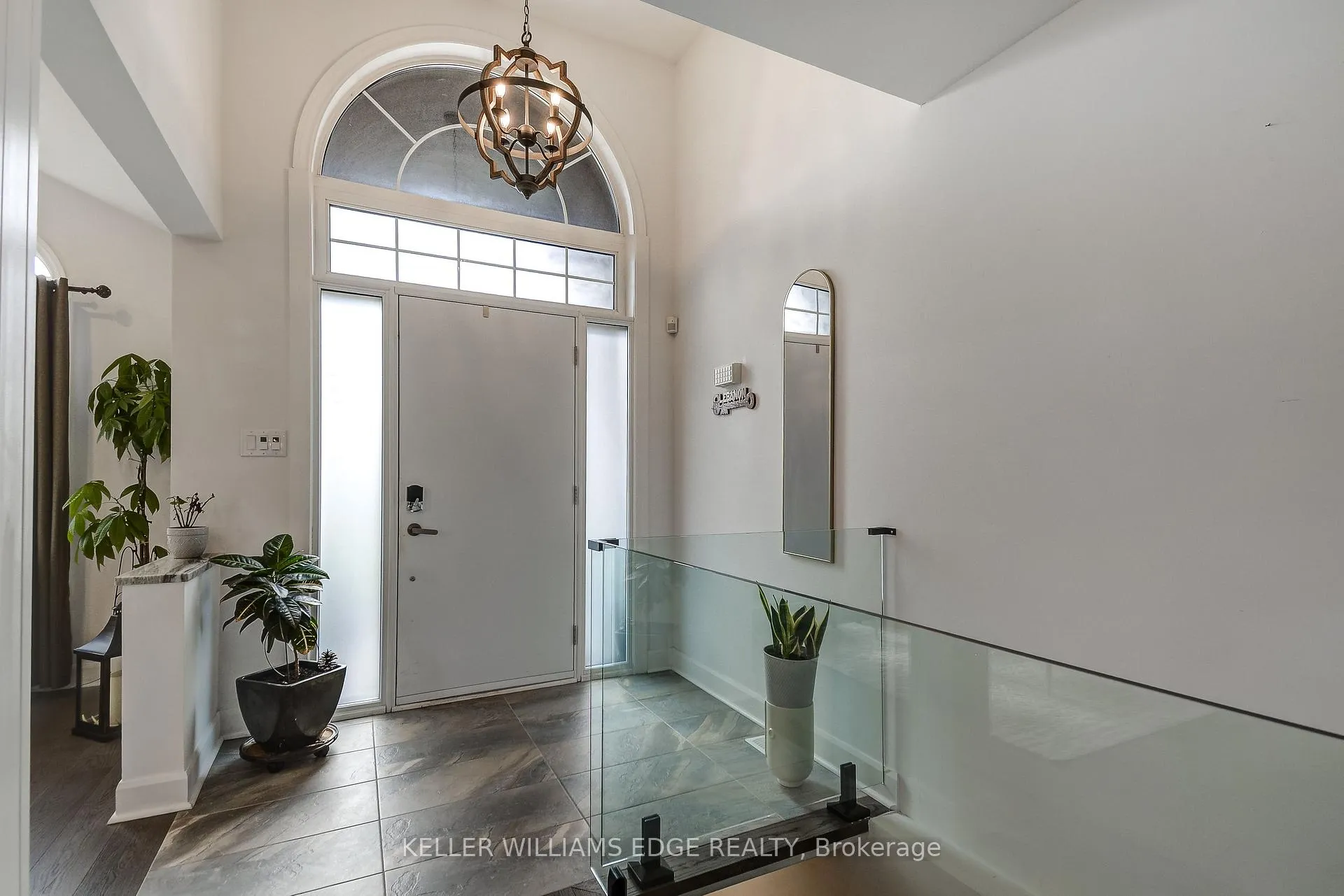 Photo 3 of 29 Wiltshire Place, Hamilton, Meadowlands — HOMEH