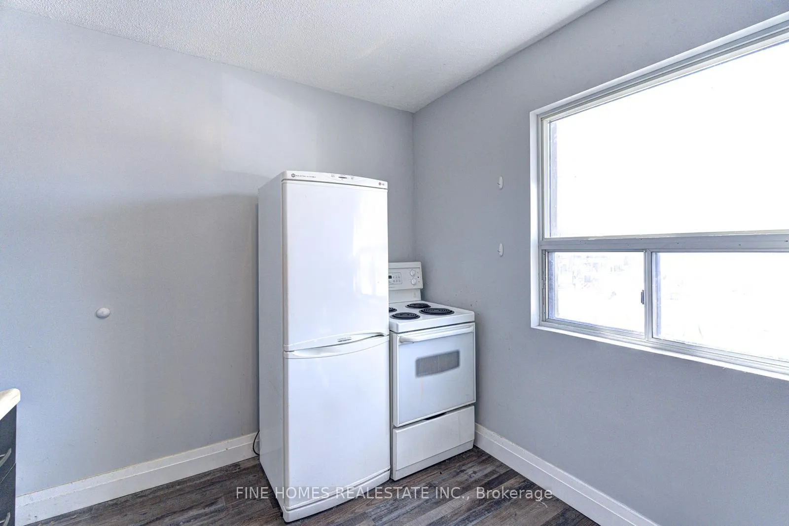Photo 7 of 1762 Keele Street, Toronto, Keelesdale-Eglinton West — HOMEH