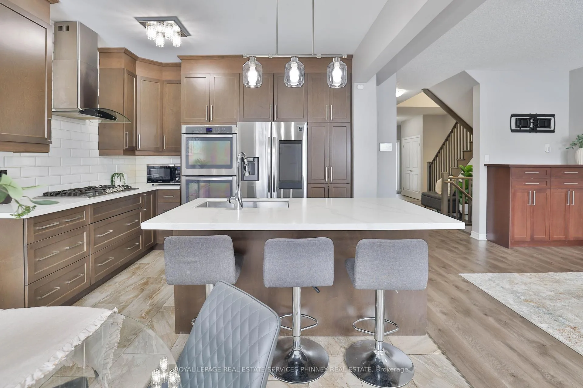 Photo 9 of 15 Cutts Crescent, Hamilton, Binbrook — HOMEH