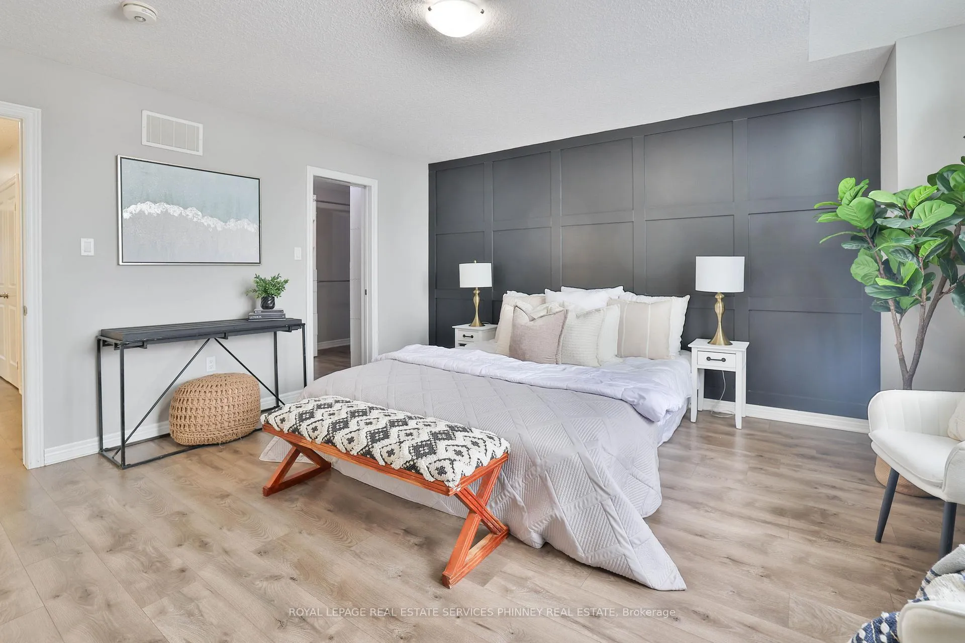 Photo 15 of 15 Cutts Crescent, Hamilton, Binbrook — HOMEH