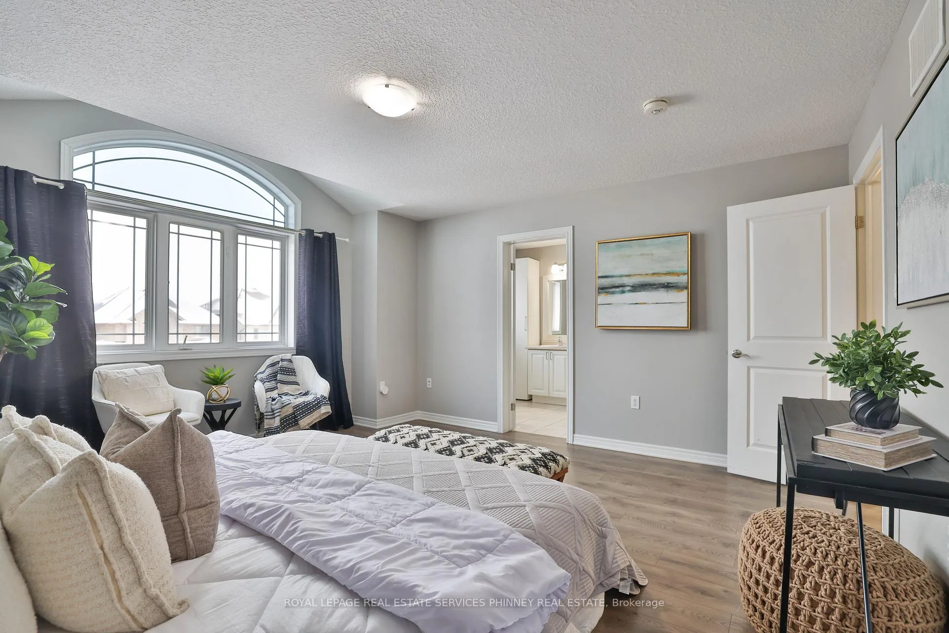 Photo 18 of 15 Cutts Crescent, Hamilton, Binbrook — HOMEH
