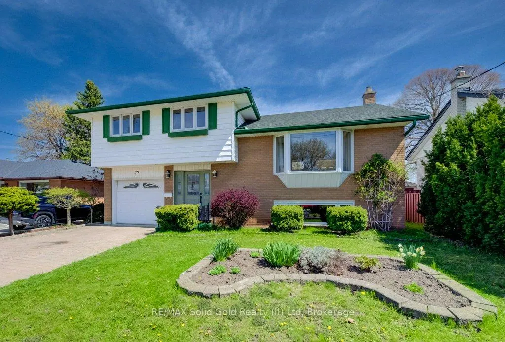 Photo 1 of 79 Woodhaven Road, Kitchener — HOMEH